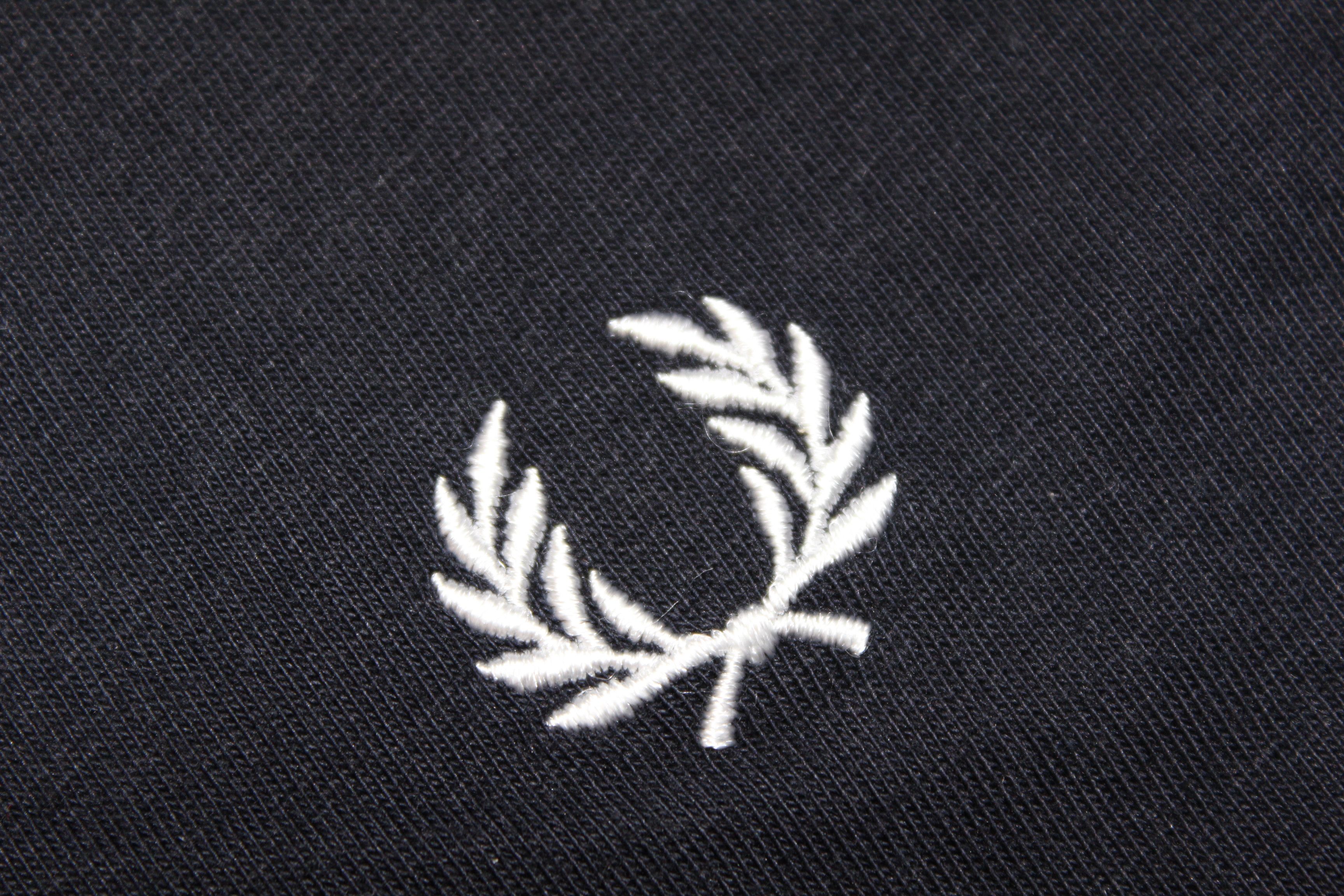 Fred Perry FRED PERRY T-Shirt | Grailed