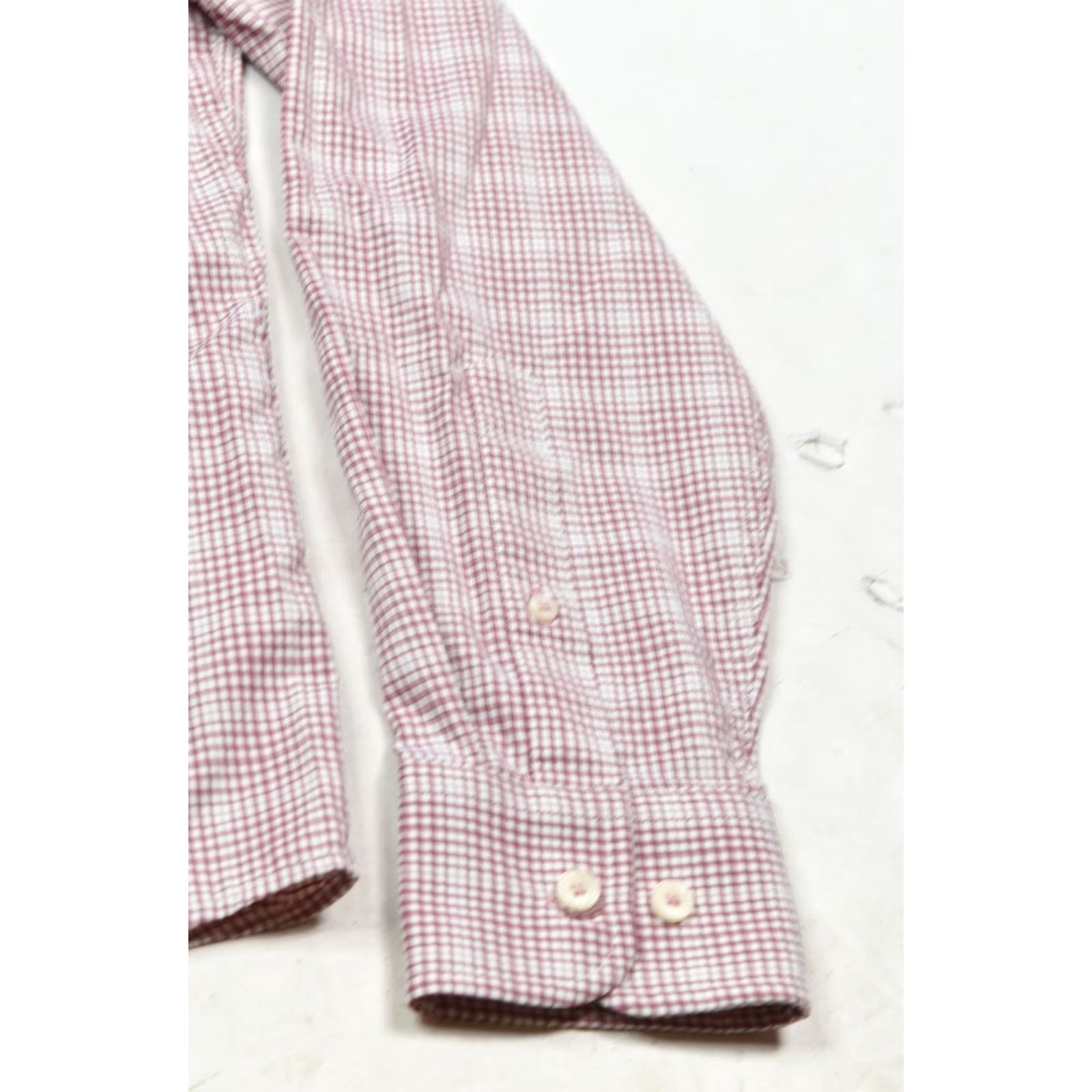 UNTUCKit UNTUCKit Beckman Shirt Mens Medium Red Plaid Nylon Stretch Button-Up Regular Fit Size US M / EU 48-50 / 2 - 5 Thumbnail