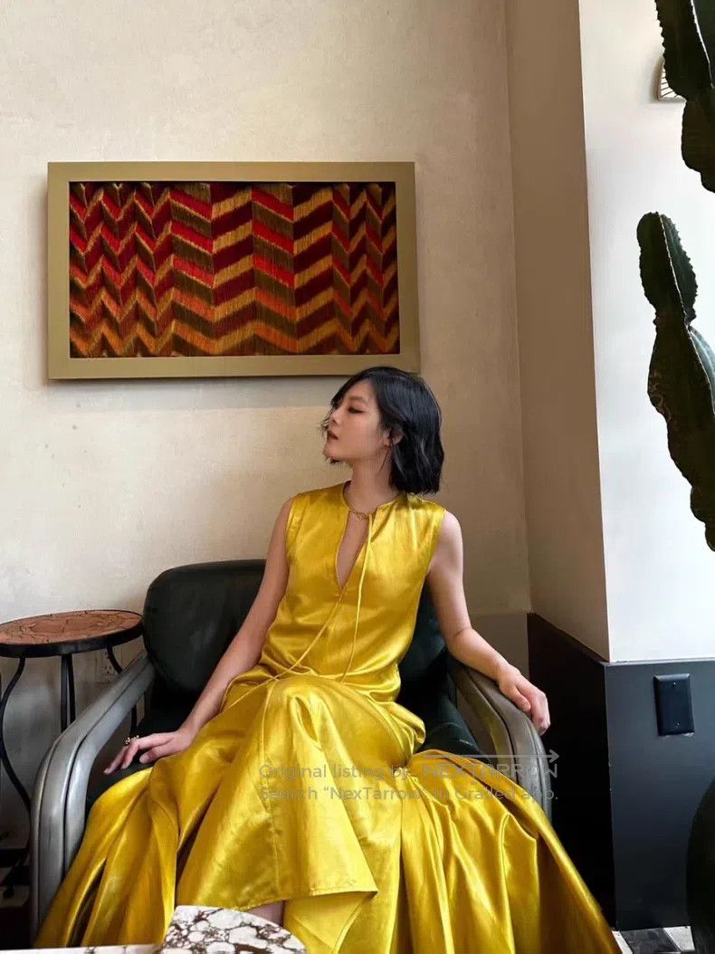 Jil Sander Jil Sander size 32 Runway Gold Dress Size S / US 4 / IT 40 - 1 Thumbnail