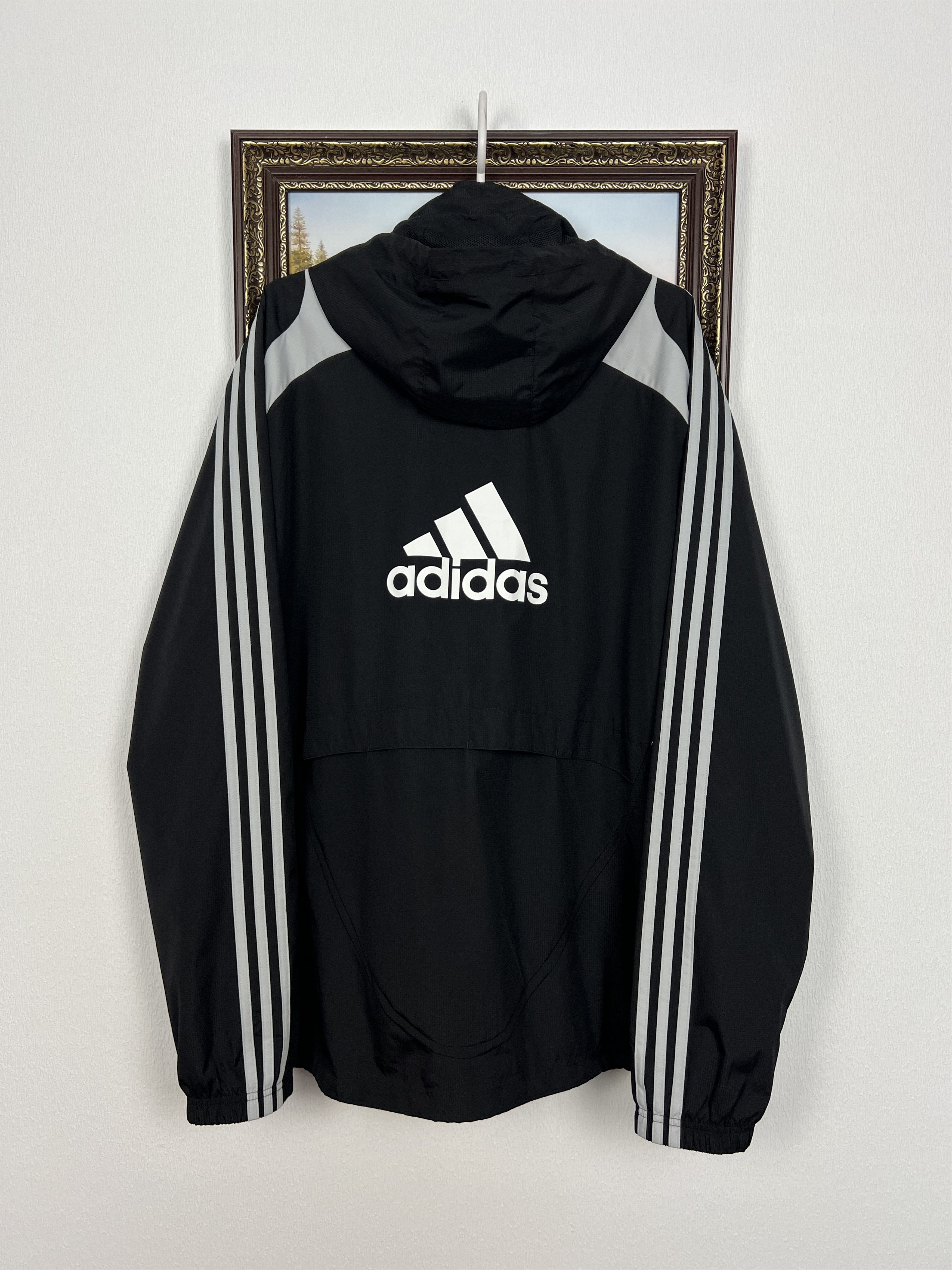 Adidas Vintage Adidas Liverpool Football Jacket Soccer Windbreaker Size US XL / EU 56 / 4 - 15 Thumbnail