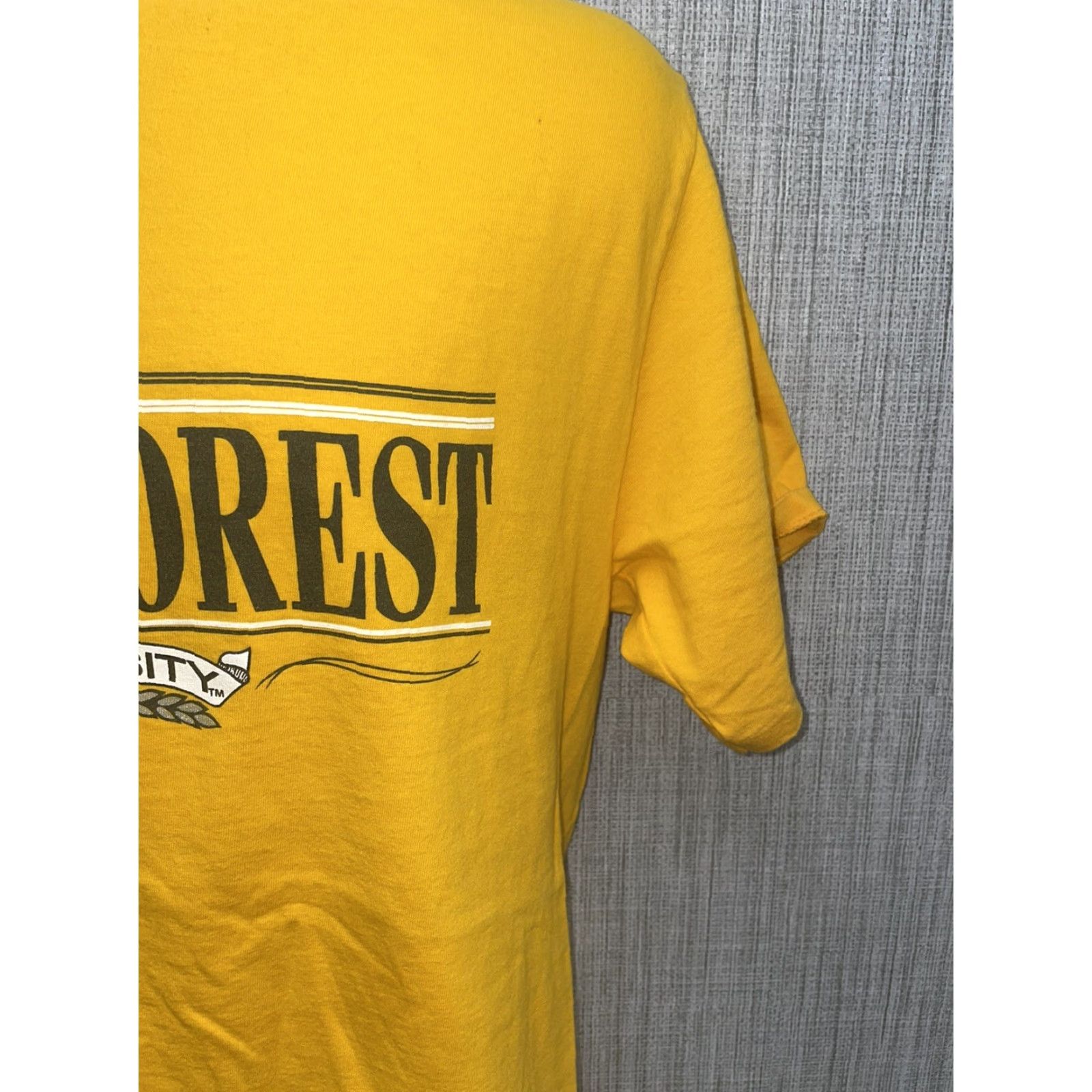 Vintage WAKE FOREST The Cotton Exchange Yellow Graphic T-Shirt USA Mens L Cotton Shirt Size US L / EU 52-54 / 3 - 3 Thumbnail