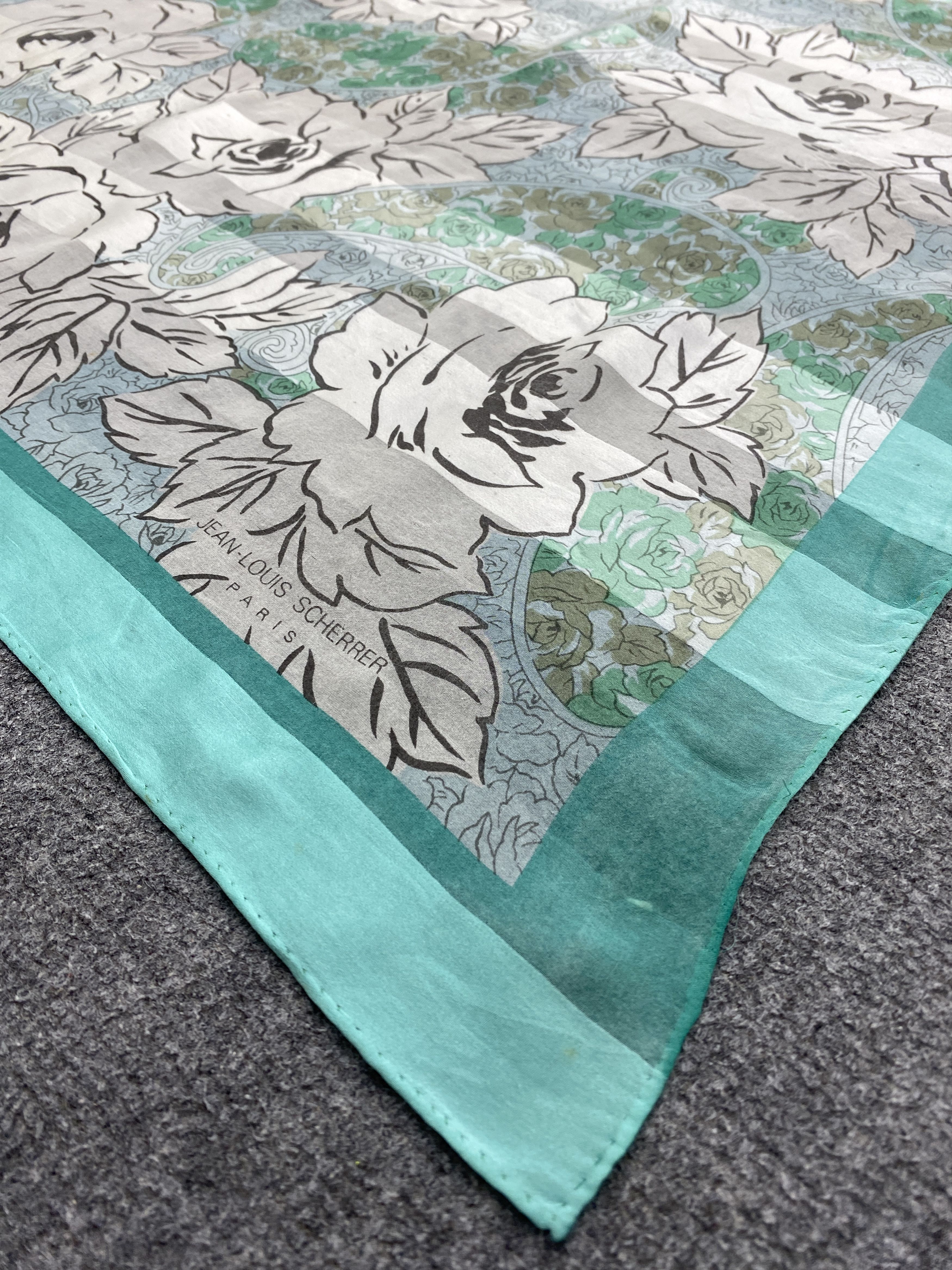 Jean-Louis Scherrer Jean-Louis Scherrer Paris Silk Scarf / Silk Shawl SN0230 Size ONE SIZE - 5 Thumbnail