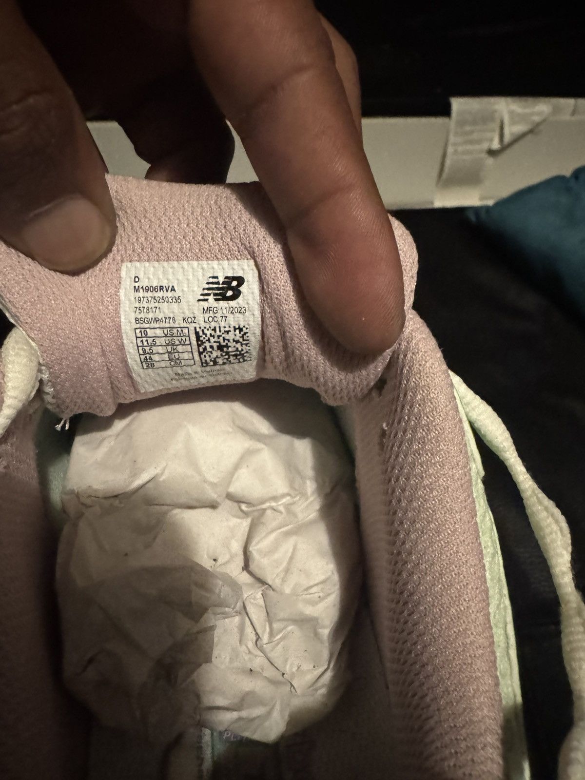 New Balance 1906R Size US 10 / EU 43 - 7 Thumbnail