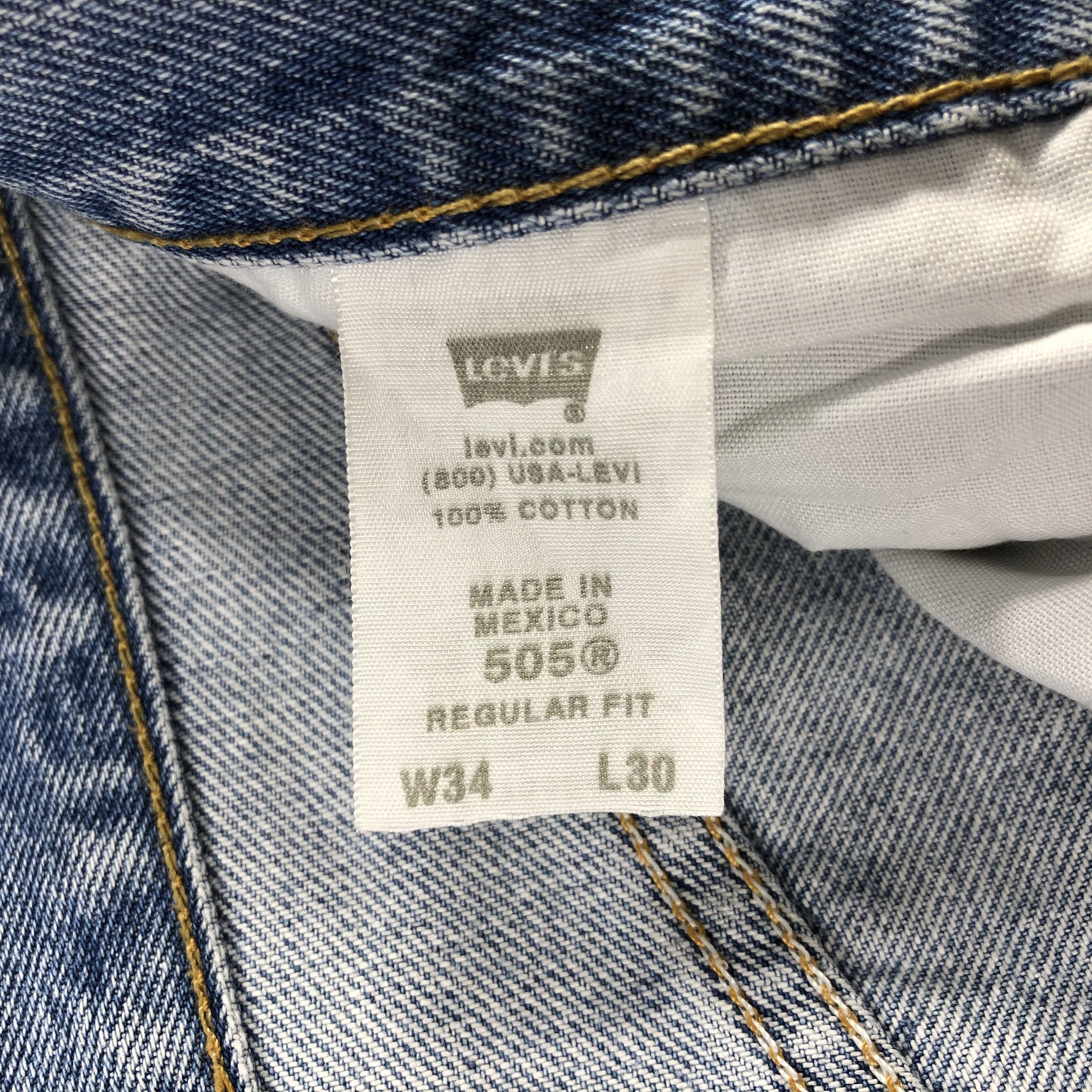 Levi's × Vintage Vintage Light Wash Levis 505 Jeans-JM2768 Size US 35 - 12 Thumbnail