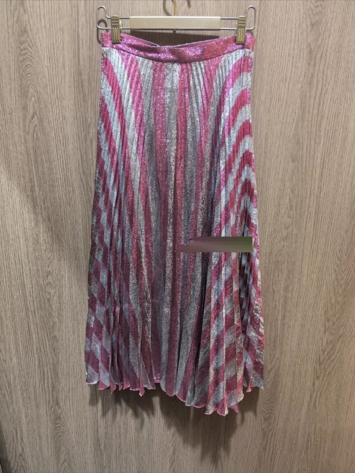 Gucci Gucci Runway Pleated Metallic Skirt In Pink Size 26" / US 2 / IT 38 - 3 Thumbnail