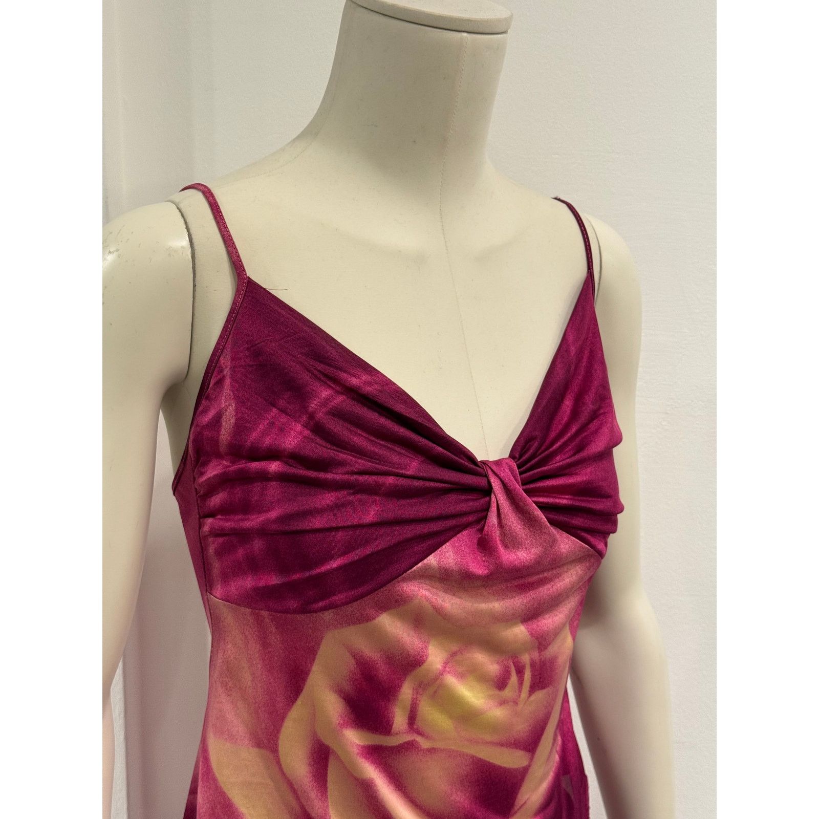 Roberto Cavalli 2000s Roberto Cavalli rose set top & skirt Size M / US 6-8 / IT 42-44 - 5 Thumbnail