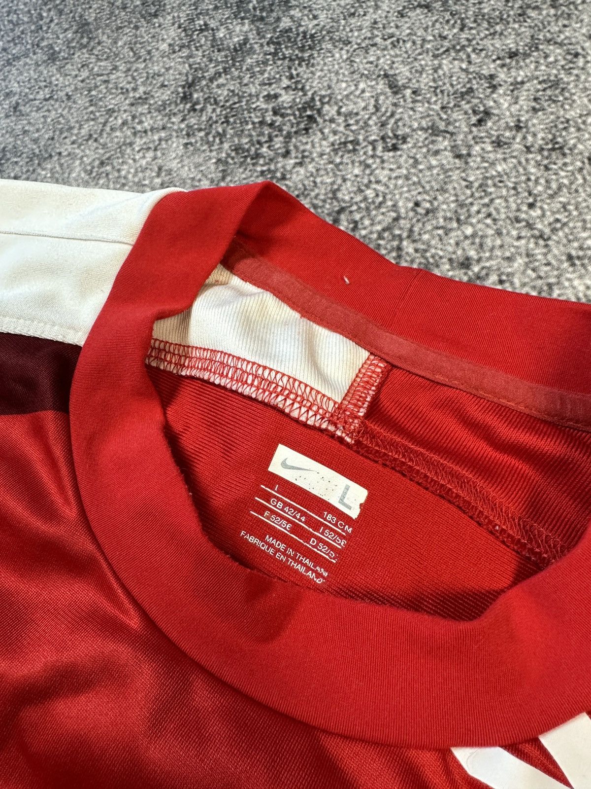 Nike × Vintage vintage Nike England O2 Rugby Streetwear rare Jersey VTg L Size US L / EU 52-54 / 3 - 4 Thumbnail