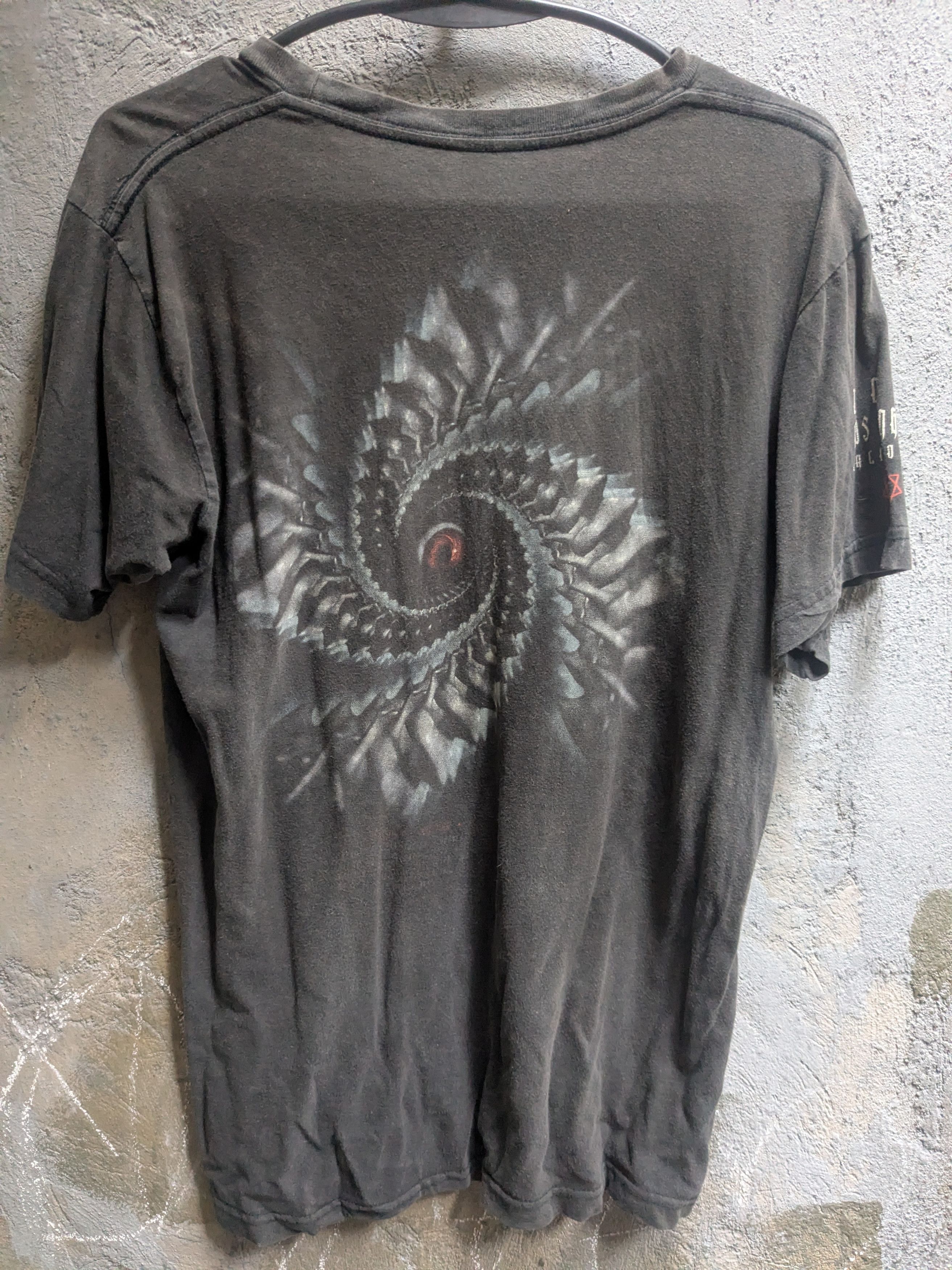 Vintage Tool band tshirt with back design medium Size US M / EU 48-50 / 2 - 5 Thumbnail