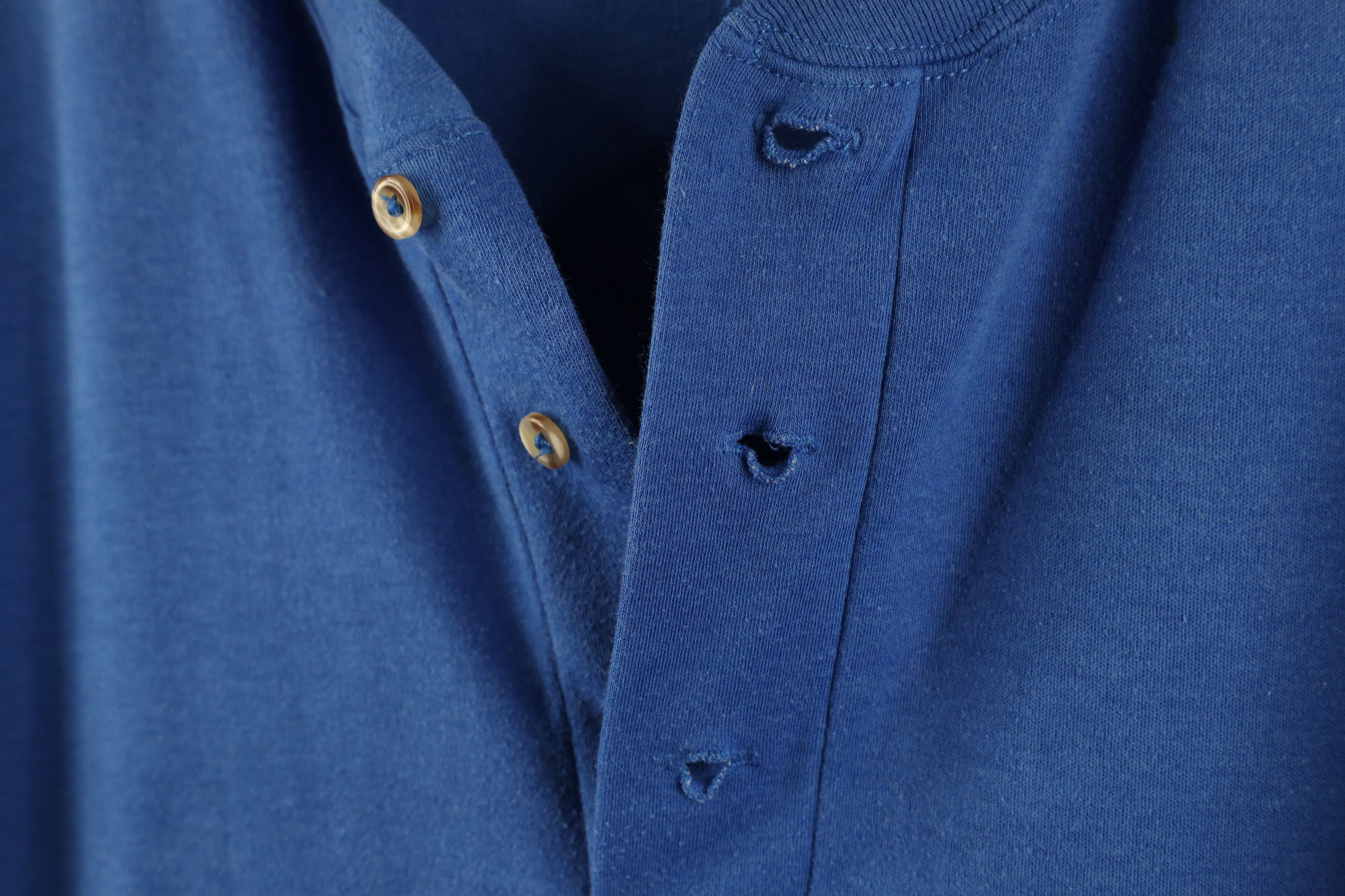 Vintage Vintage 90s Streetwear Long Sleeve Henley T-Shirt Royal Blue Size US XL / EU 56 / 4 - 8 Thumbnail