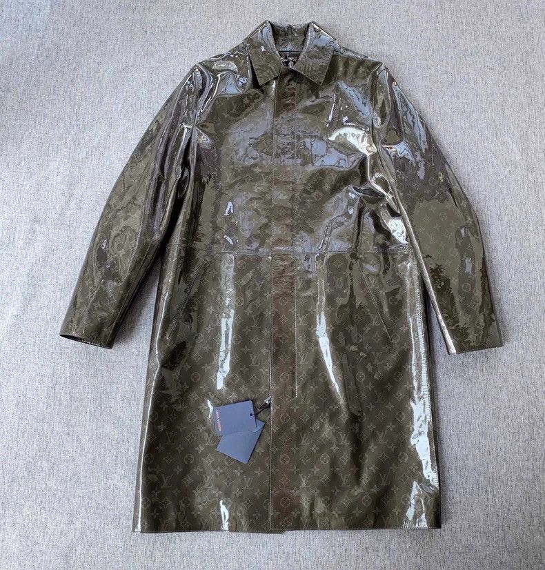 Louis Vuitton louis vuitton limited edition jelly coat-dmc Size US L / EU 52-54 / 3 - 1 Thumbnail