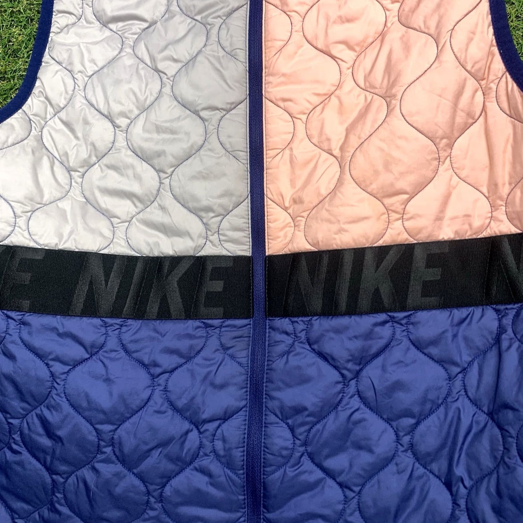 Nike Nike AeroLoft Vest Womens Medium Down Jacket Running Athletic Zip Solid Blue 616257010 Size M / US 6-8 / IT 42-44 - 3 Thumbnail