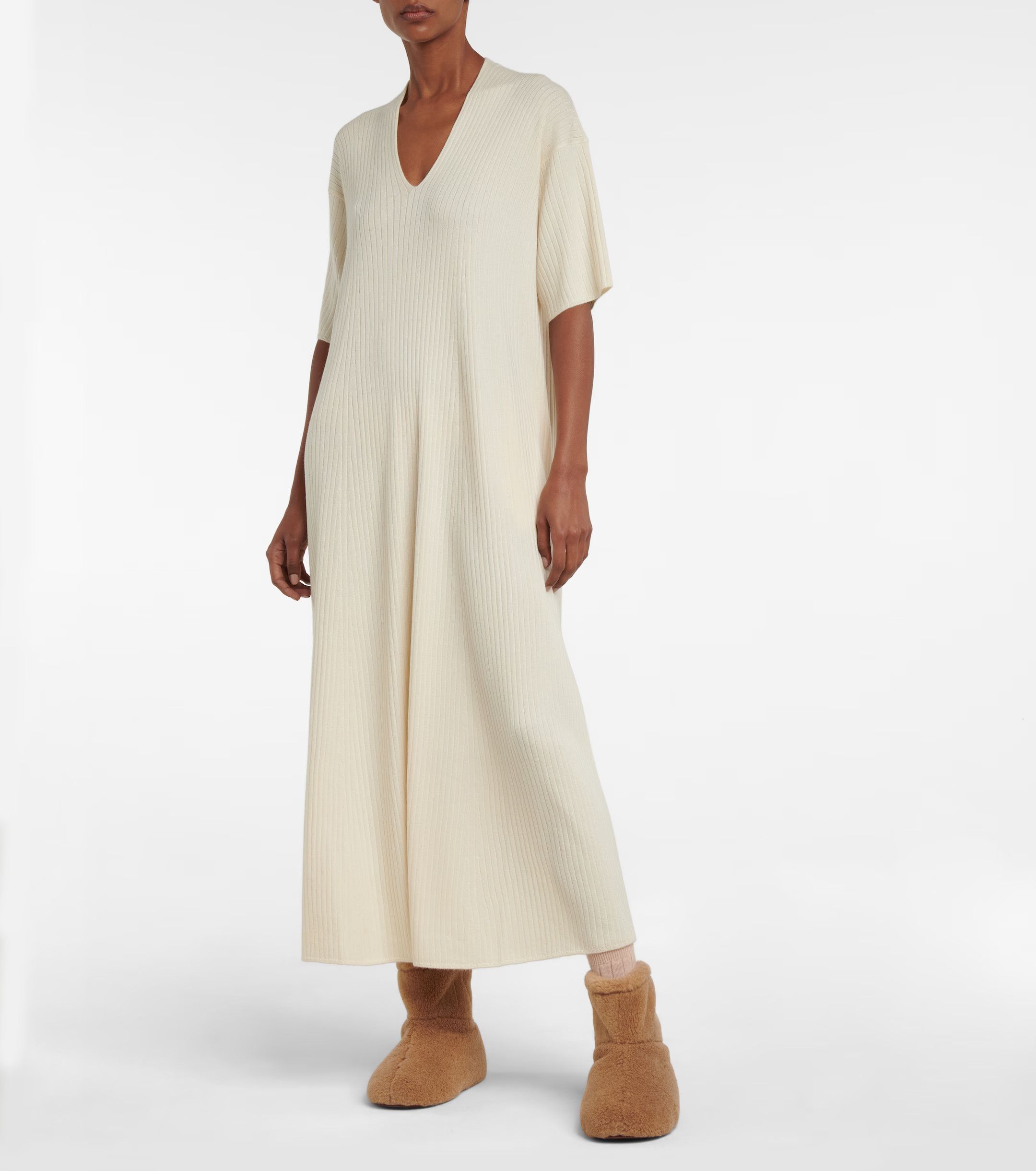 Loro Piana o1srvl11e1024 Cocooning V-Neck Midi Dress in Off White Size M / US 6-8 / IT 42-44 - 2 Thumbnail
