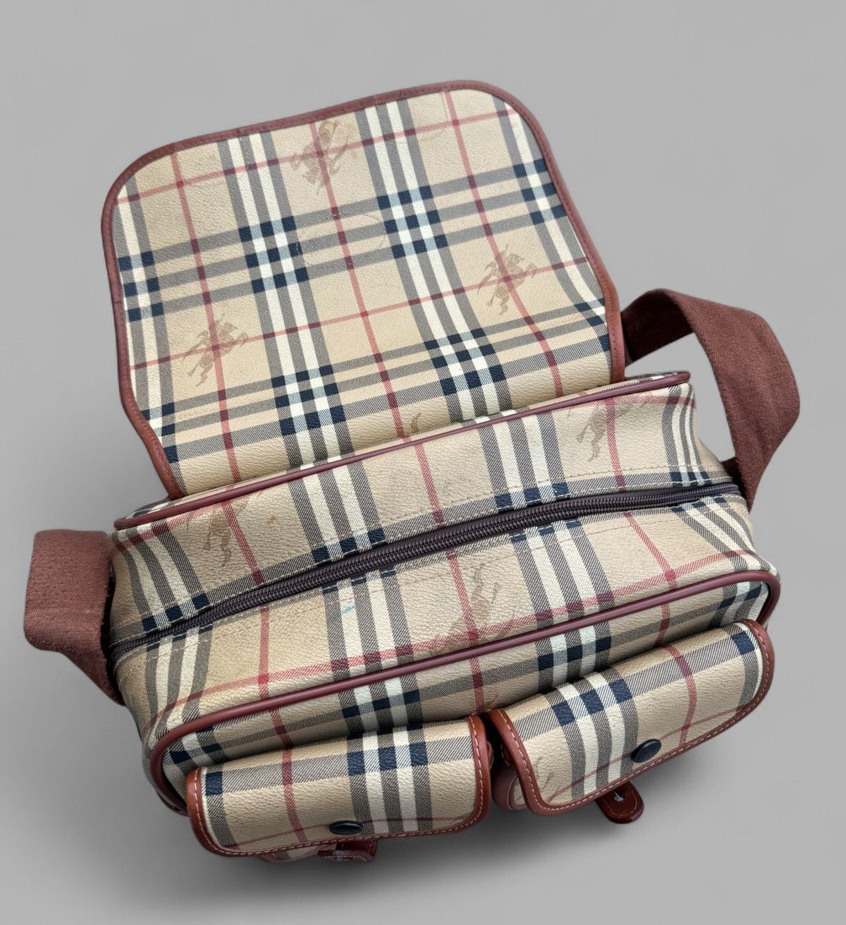 Burberry 80's BURBERRY NOVA CHECK Cargo Pockets Messenger Bag Size ONE SIZE - 7 Thumbnail