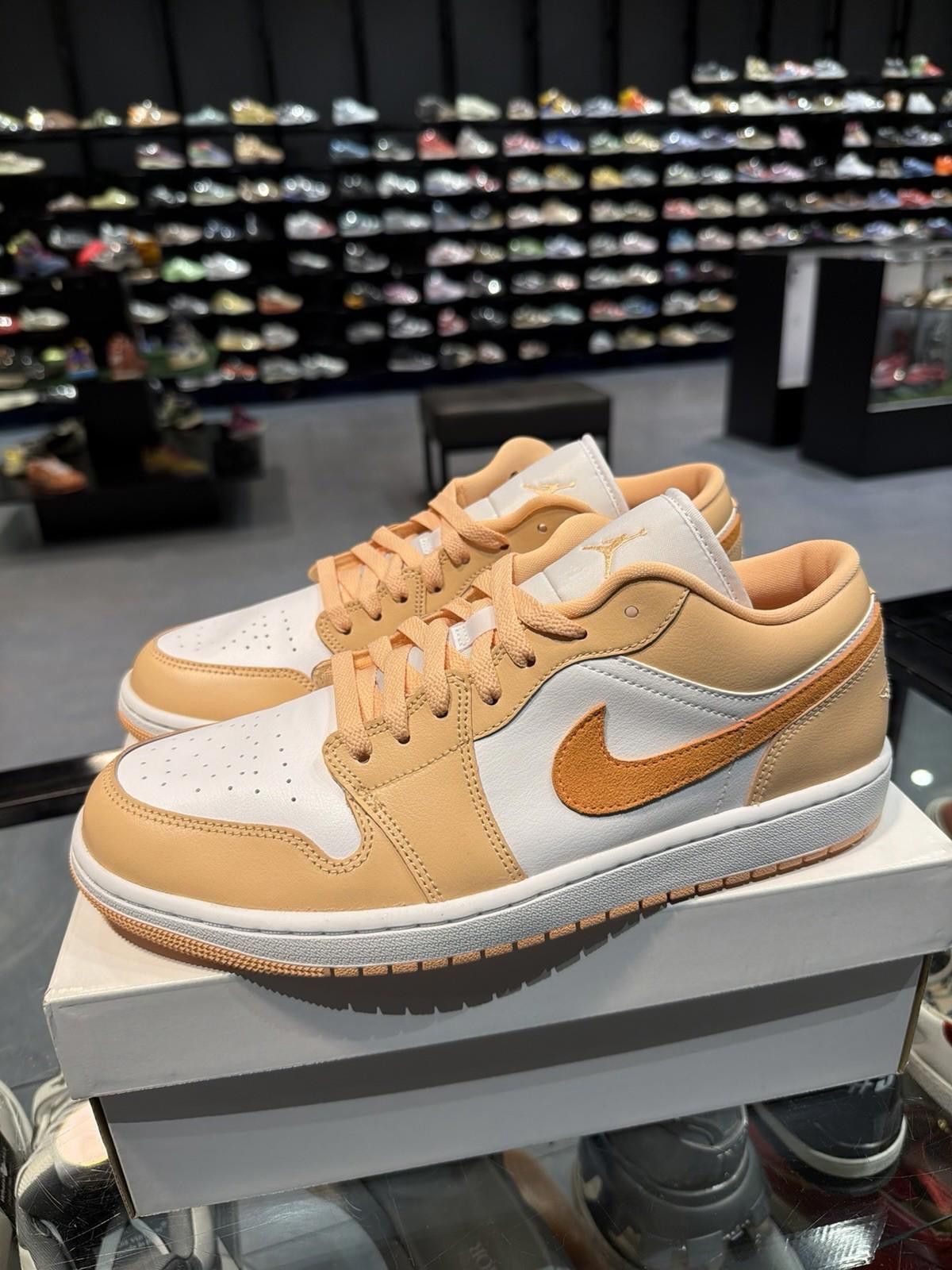 Nike Nike Air Jordan 1 Low 'Sunset Haze' Women's Size 12W/10.5M Size US 12 / IT 42 - 7 Thumbnail