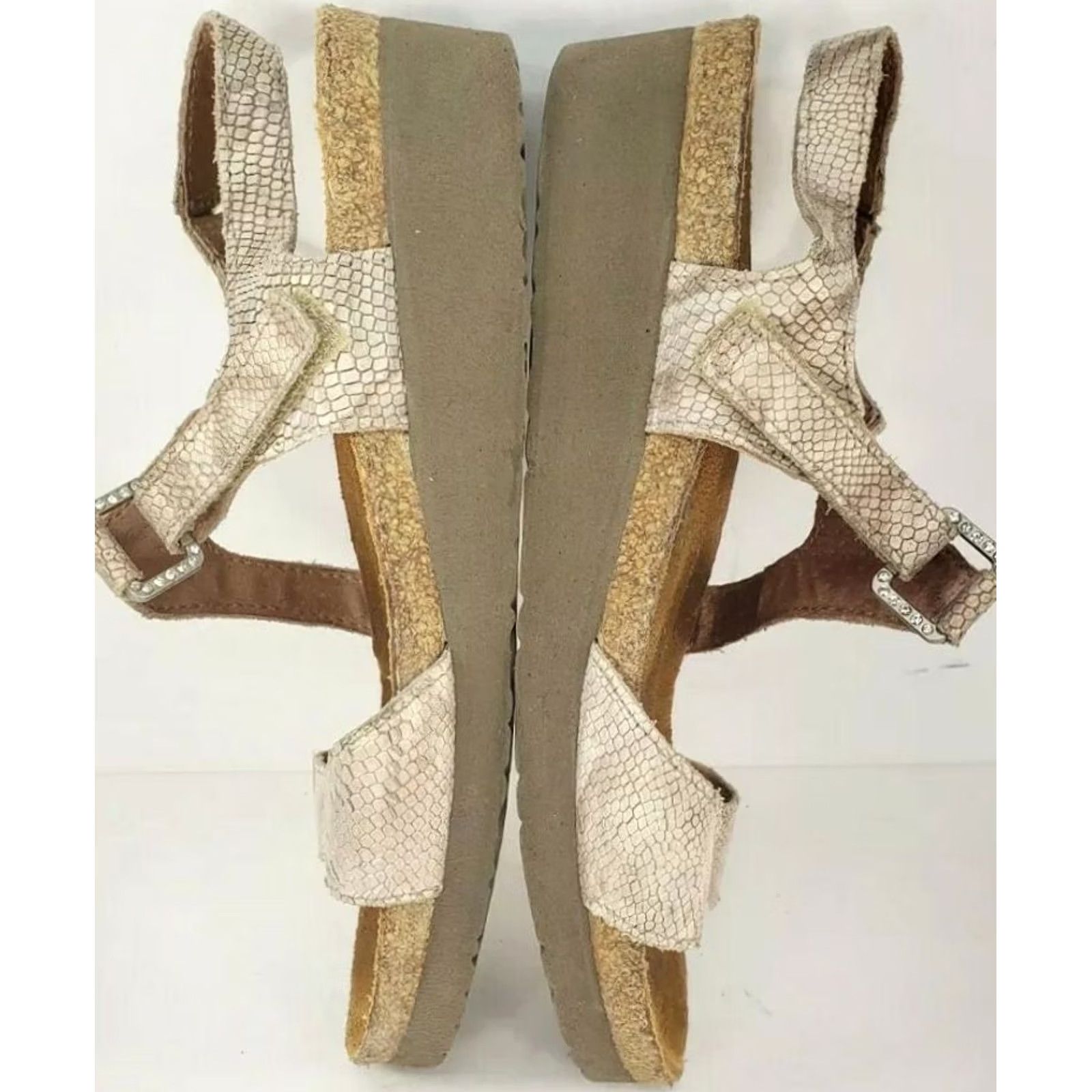 Vintage VINTAGE NAOT Sandal Open Toe Ankle Strap Wedge Leather Beige 37US 6EU Womens Shoes Size US 6 / IT 36 - 7 Thumbnail