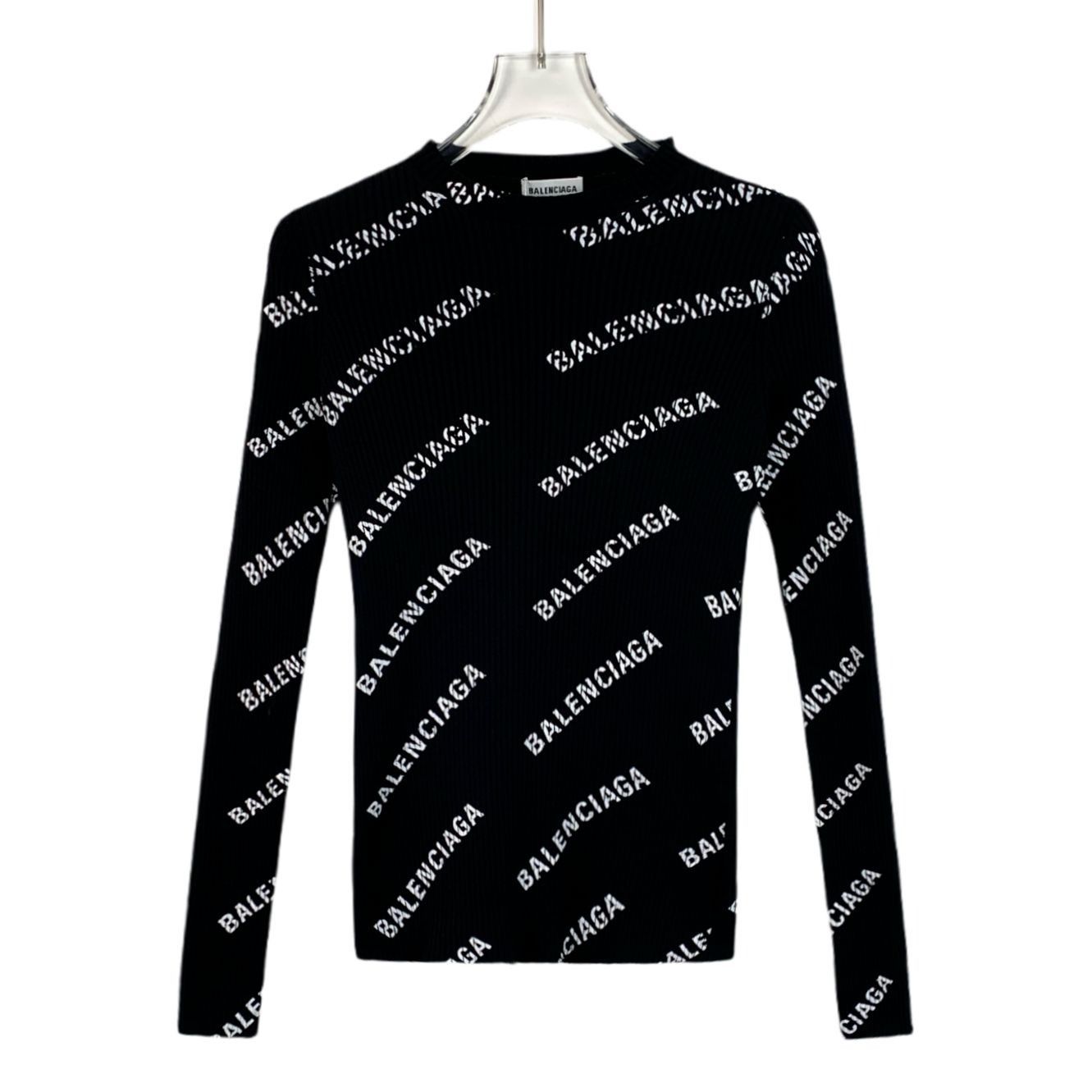 Balenciaga Balenciaga Black Logo Full Print Knit Sweater XS Size 100% P Size XS / US 0-2 / IT 36-38 - 1 Thumbnail