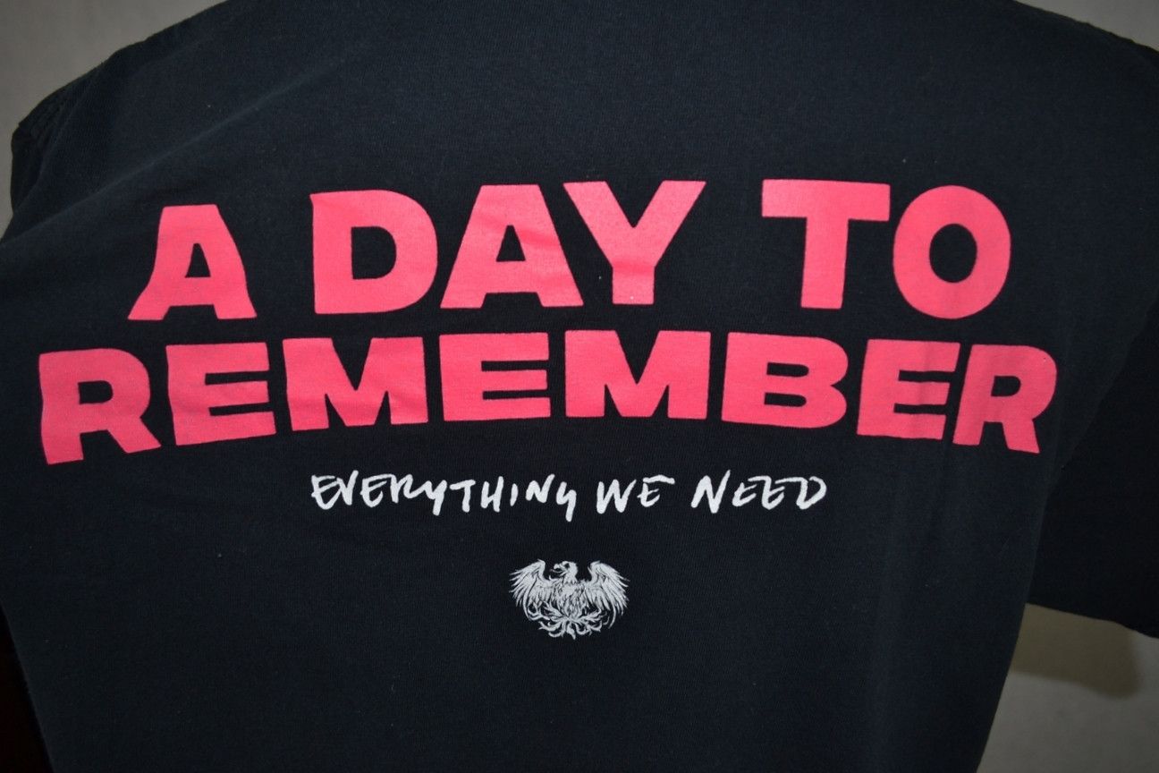 Band Tees A DAY TO REMEMBER Metalcore Post Hardcore Band tee L Size US L / EU 52-54 / 3 - 3 Thumbnail