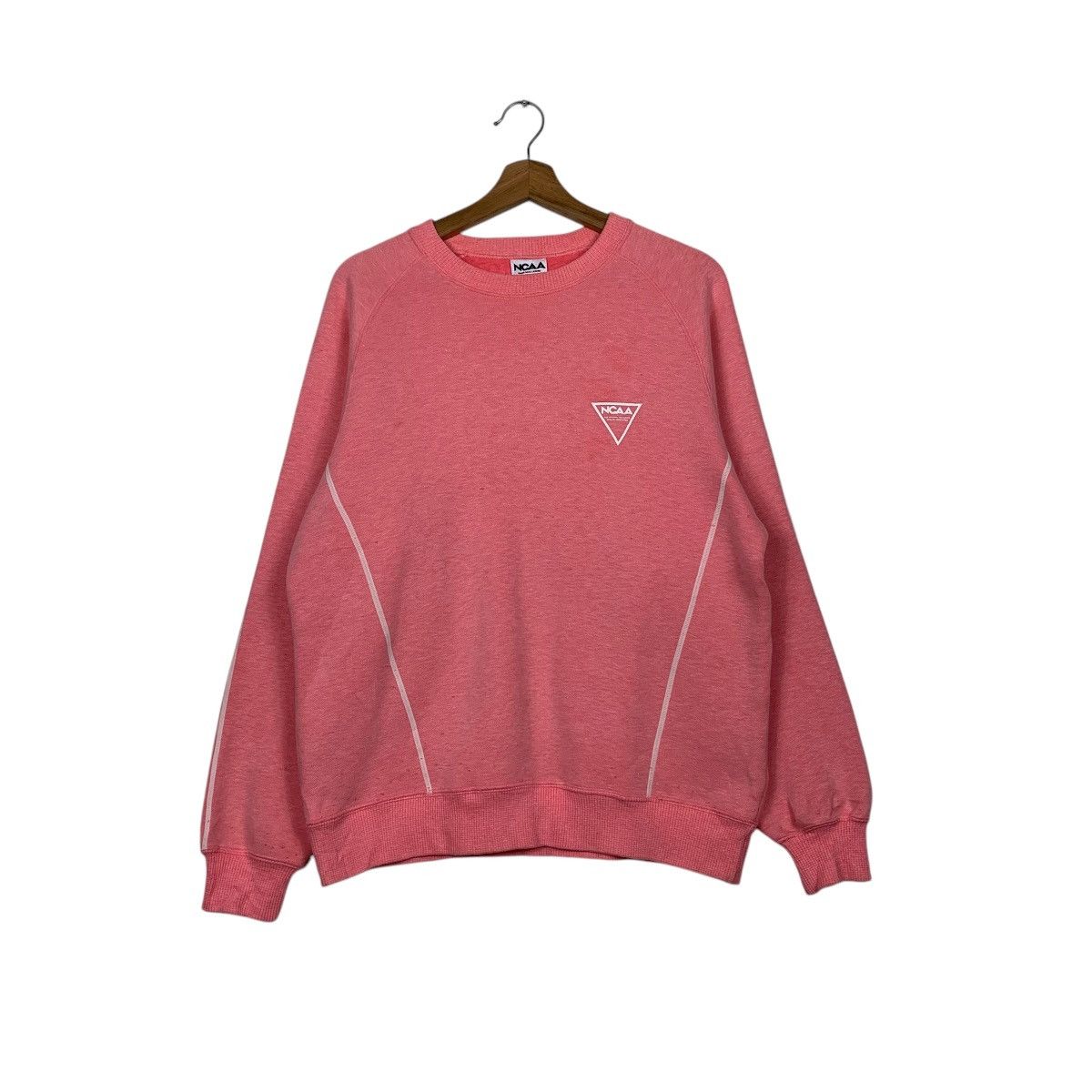 NCAA Descente NCAA Pink Crewneck Sweatshirt Size US L / EU 52-54 / 3 - 1 Thumbnail