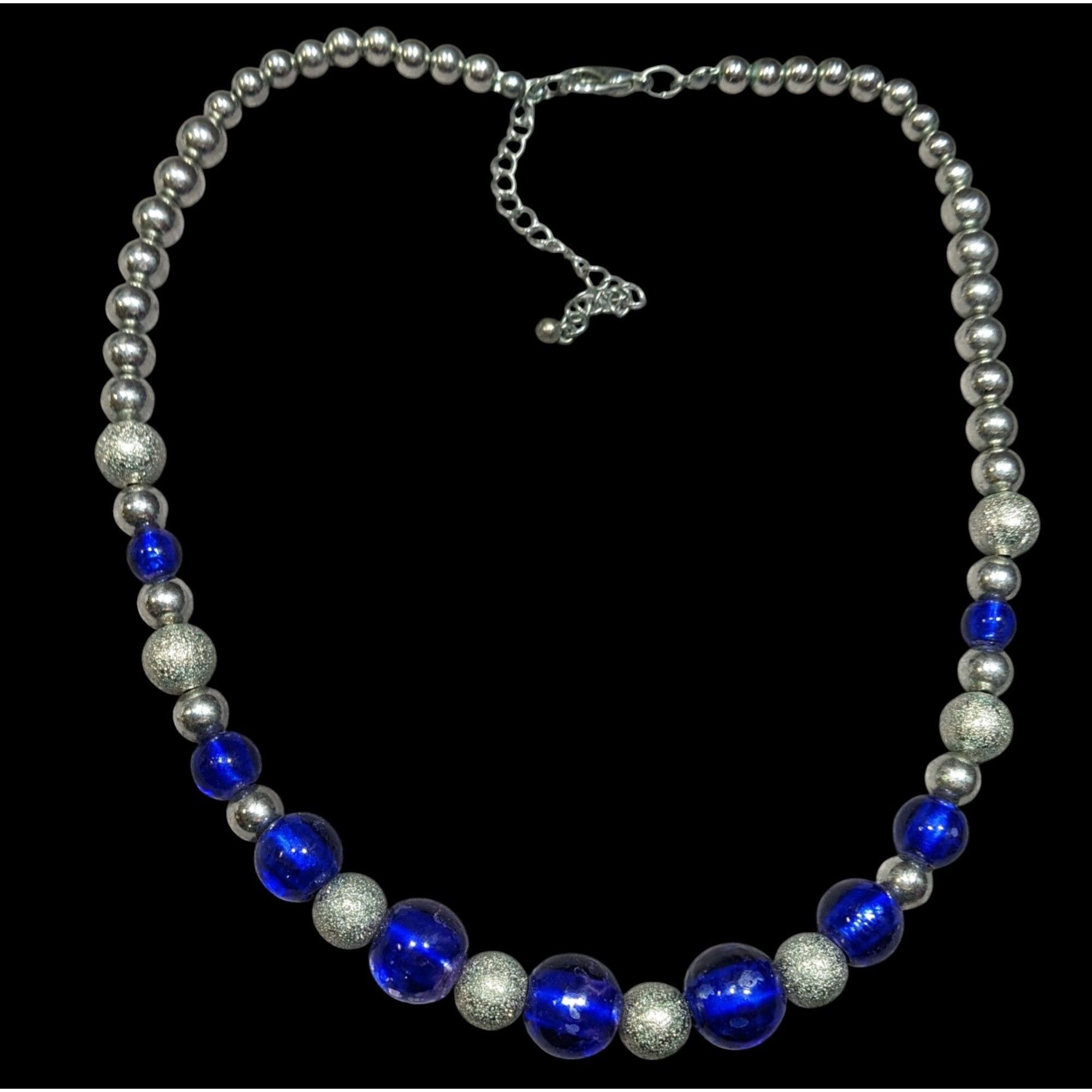 Other Casual Blue And Silver Tone Metal And Glass Beaded Necklace Size ONE SIZE - 1 Thumbnail