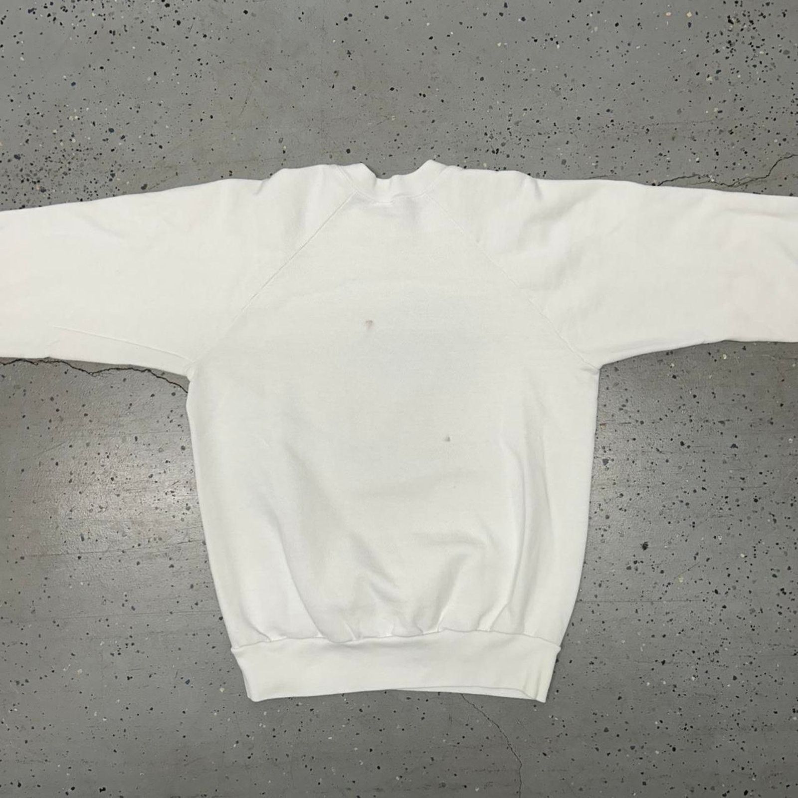 Anvil VTG White crewneck sweatshirt with Georgia graphic Size US M / EU 48-50 / 2 - 6 Thumbnail