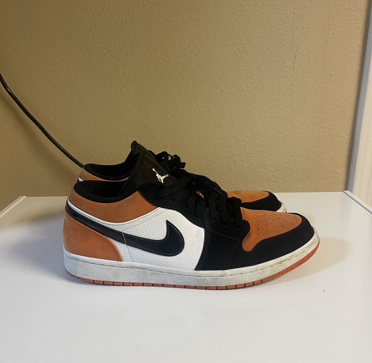 Jordan Brand Jordan 1 Low Shattered Back Board Size US 11.5 / EU 44-45 - 3 Thumbnail