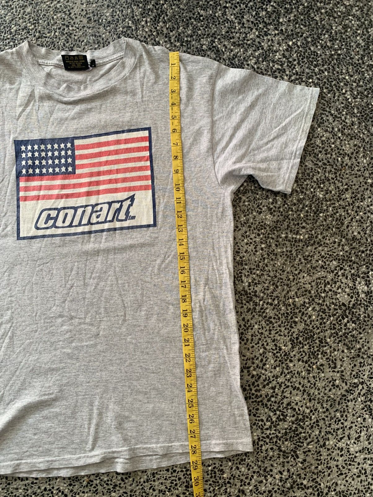 Vintage Vintage Conart USA Flag Graphics T shirt Size US L / EU 52-54 / 3 - 11 Thumbnail