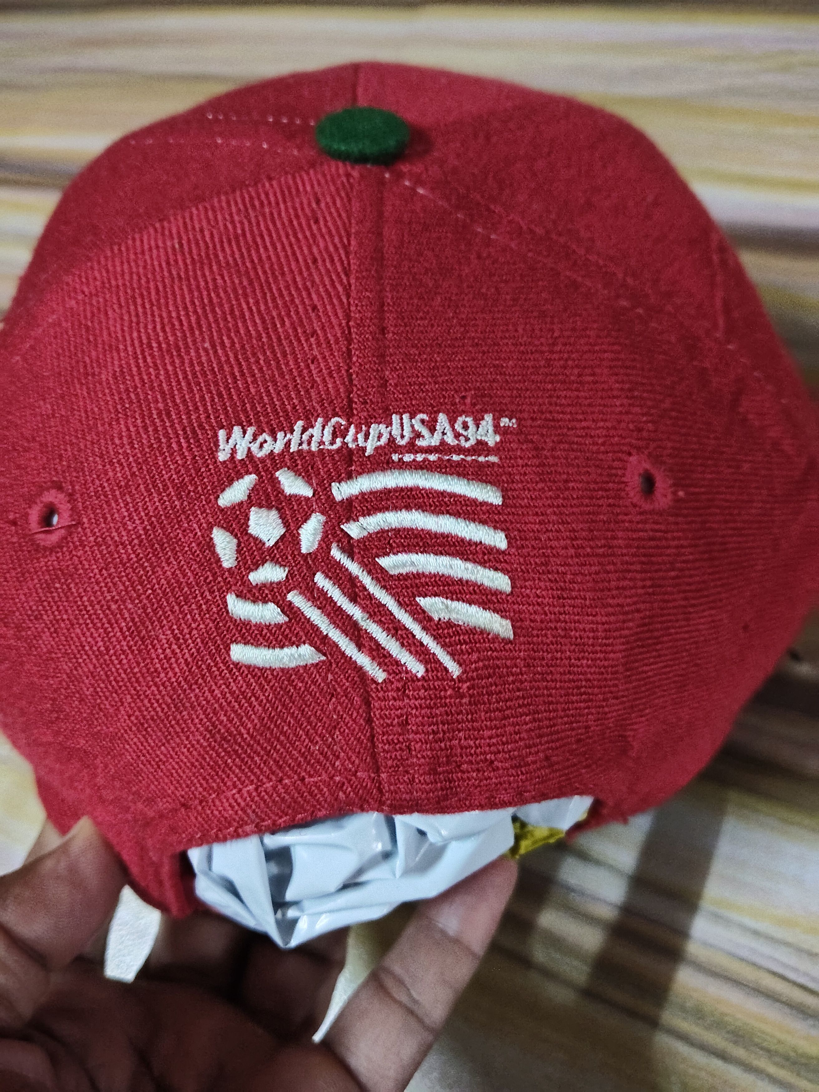 Vintage Vintage ITALIA WORLD CUP USA 1994 Size ONE SIZE - 6 Thumbnail