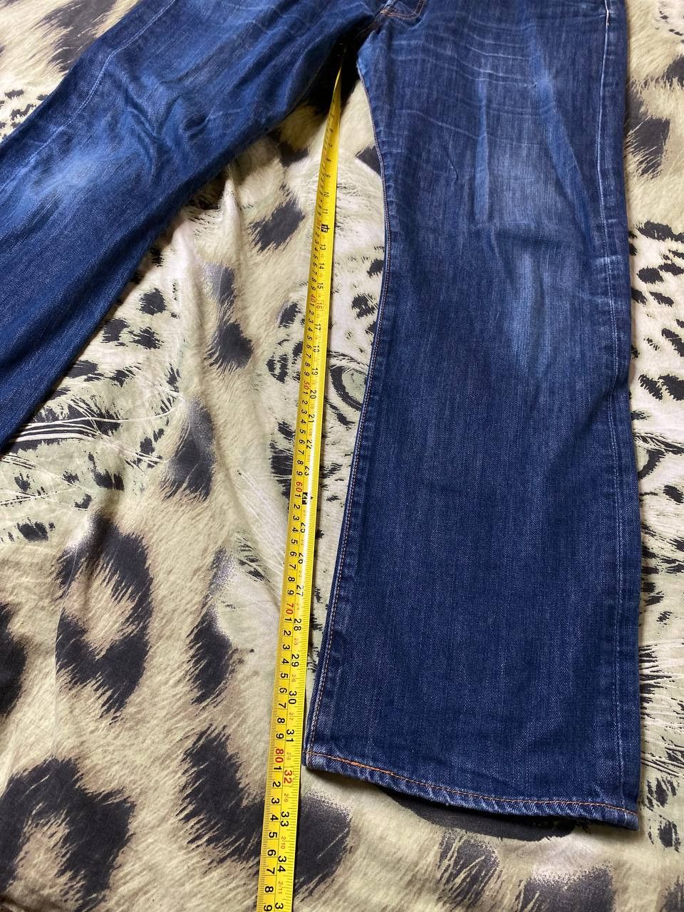 Levi's × Vintage Vintage Levi’s Faded 501 Mid Wash Jeans Size US 38 / EU 54 - 14 Thumbnail