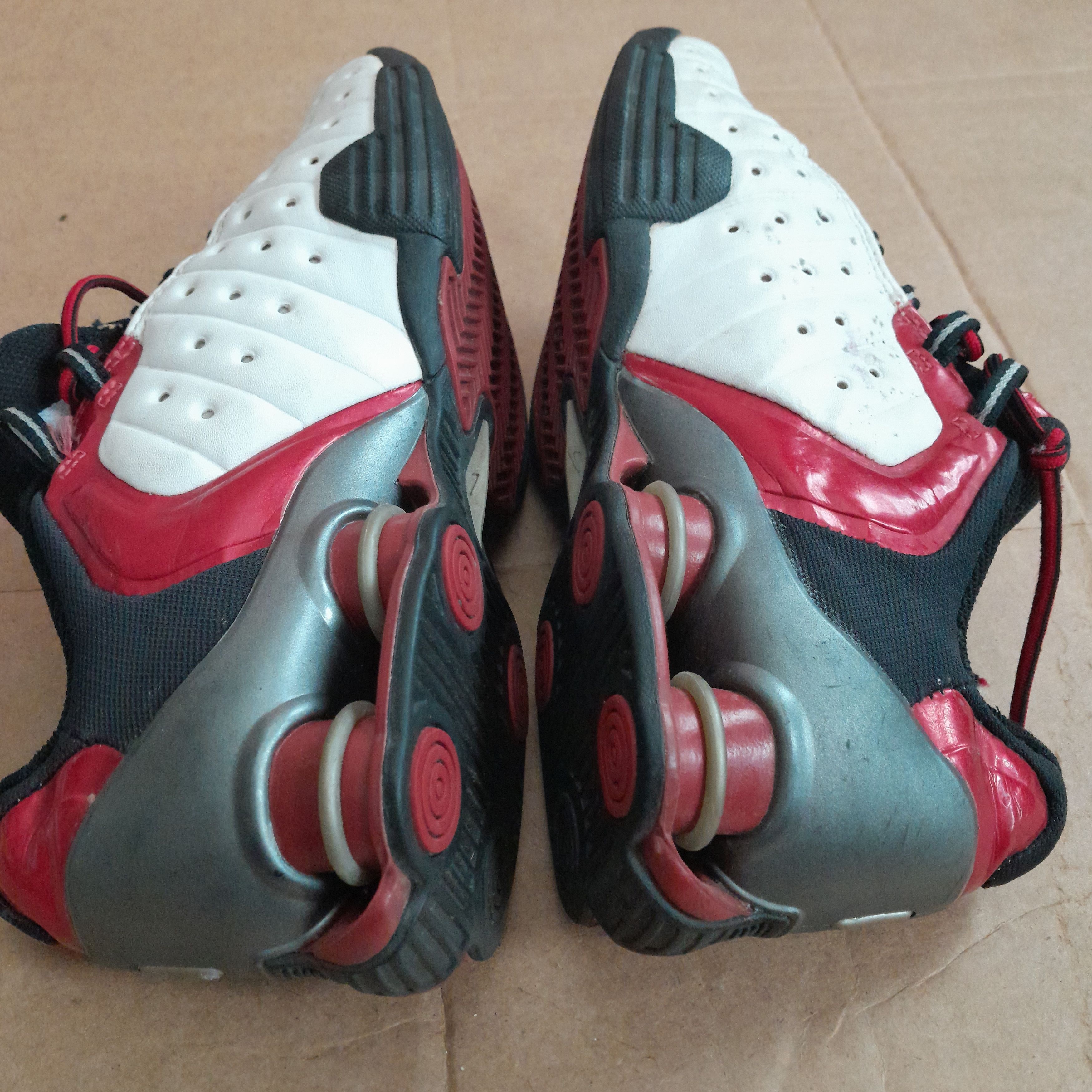 Nike Nike Reax Run 5 Woman's White and Red Running Sneakers Size US 6 / IT 36 - 7 Thumbnail