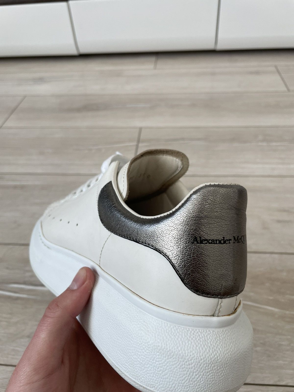 Alexander McQueen Alexander McQueen's Oversized leather sneakers Size US 9 / IT 39 - 16 Thumbnail