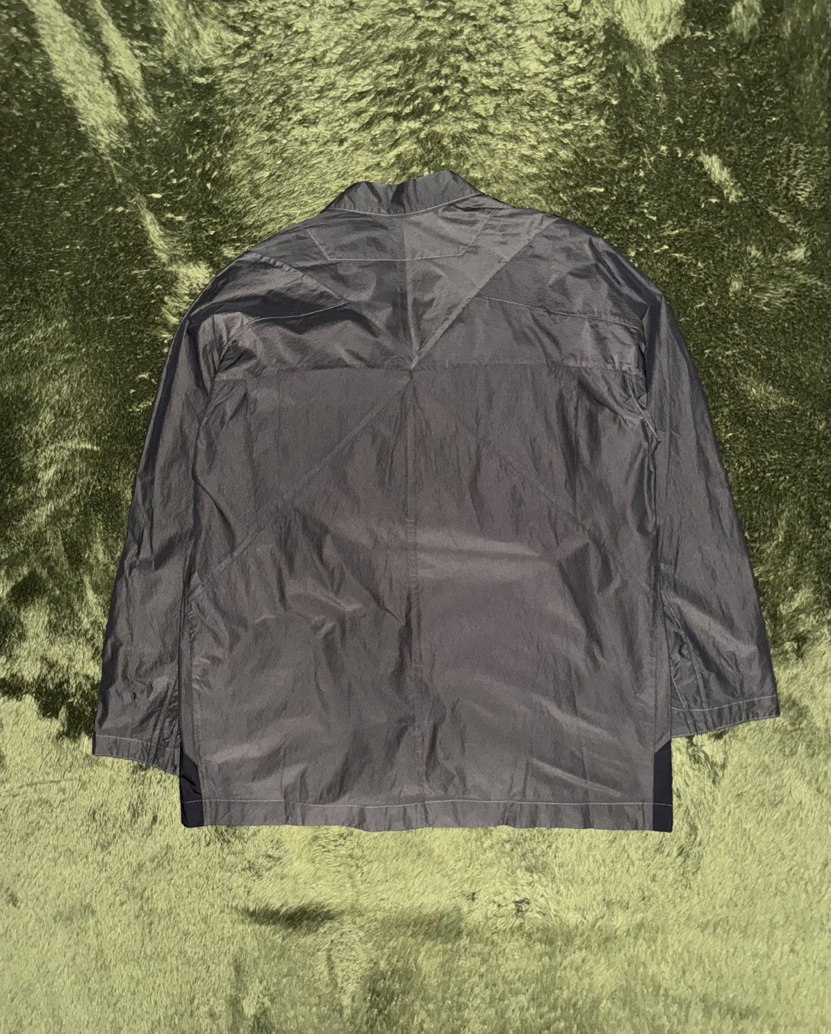Japanese Brand [XL] Cost per Kilo Gathered Nylon Dart-Detail Shirt Charcoal Size US XL / EU 56 / 4 - 7 Thumbnail