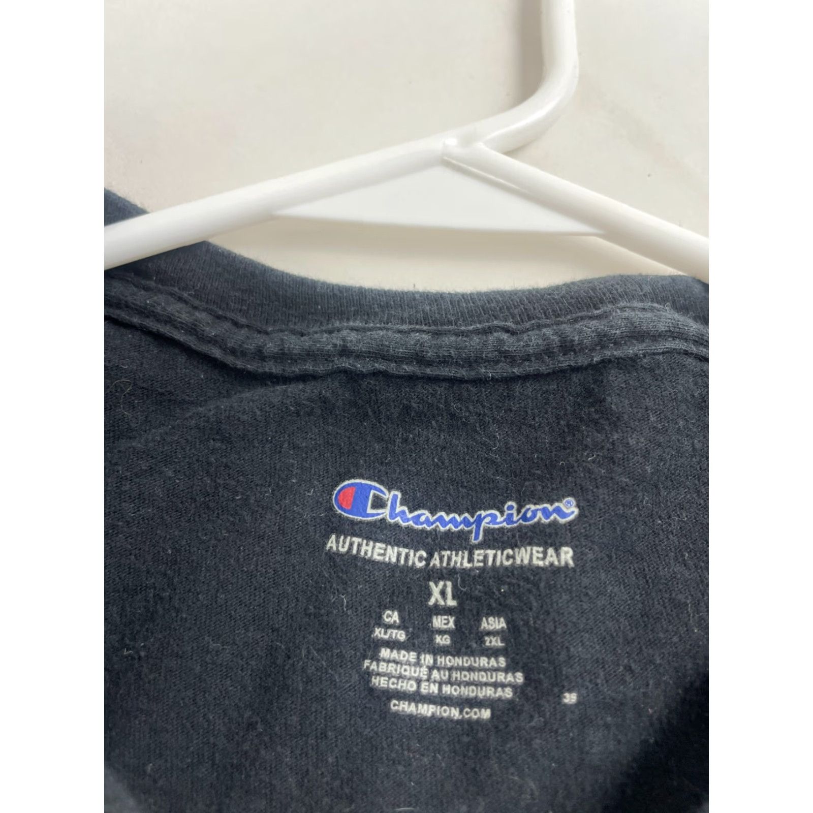 Champion Champion T-Shirt Men's XL Black Red Short Sleeve Round Neck Athleticwear School Cardio Active Wear Shirt Mens Size US XL / EU 56 / 4 - 5 Thumbnail