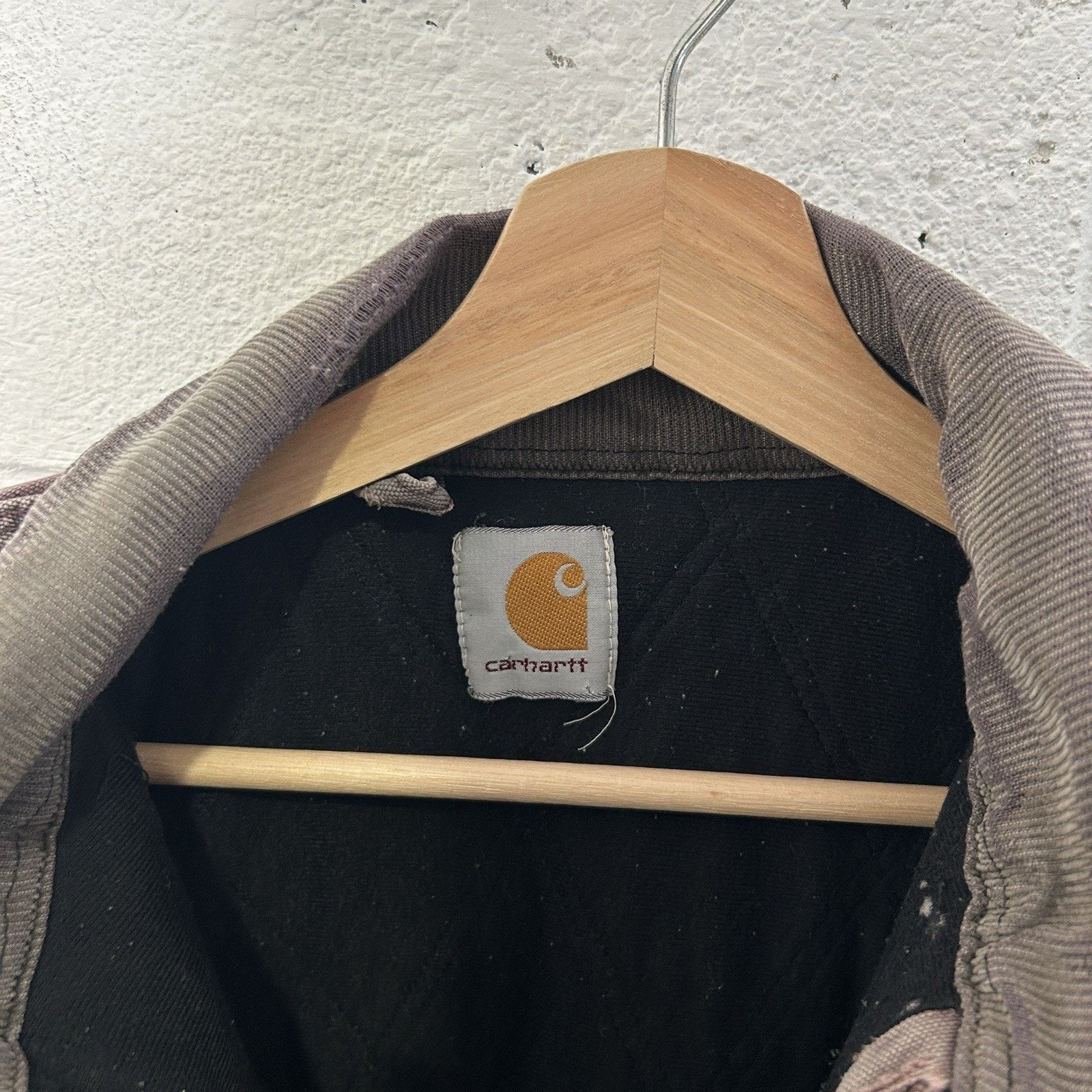 Carhartt Vintage Carhartt Quilted Santa Fe Jacket “Burgundy” J14 BRG Size US L / EU 52-54 / 3 - 17 Thumbnail