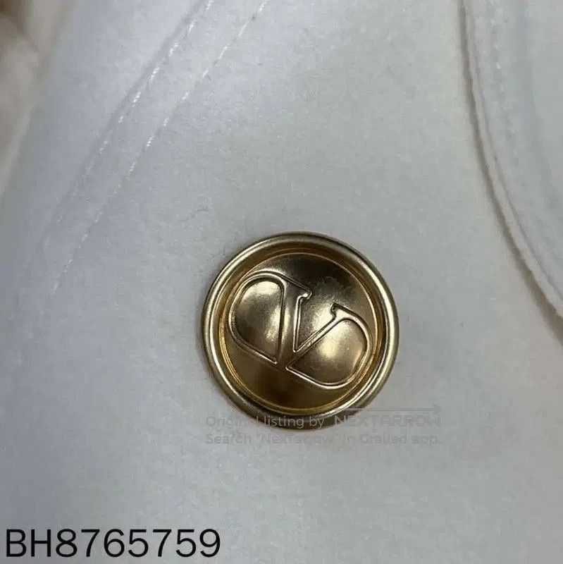 Valentino Valentino Double-Breasted White Women's Coat . Size M / US 6-8 / IT 42-44 - 5 Thumbnail