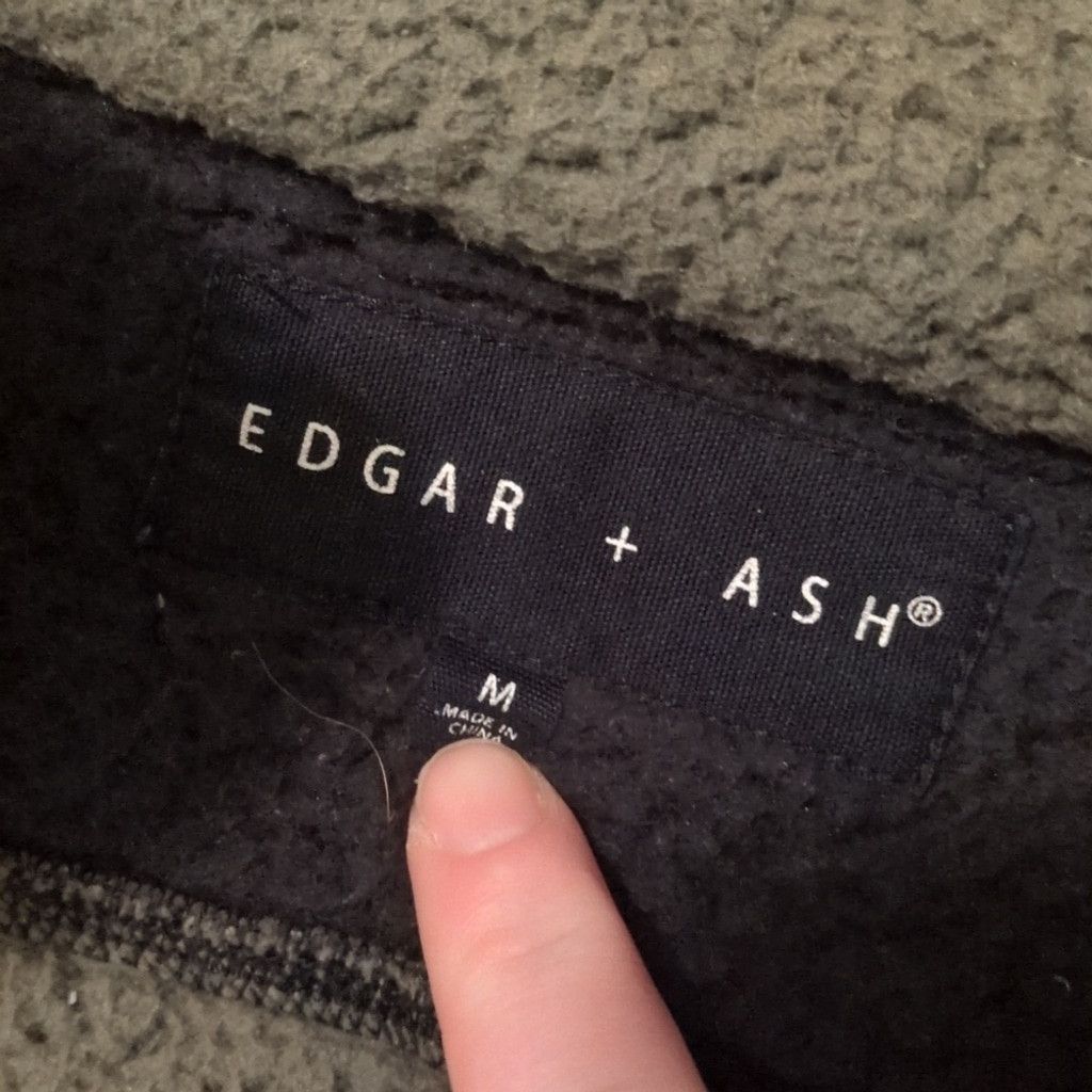 Other Edgar + Ash green black color block fleeceSherpa size medium Size US M / EU 48-50 / 2 - 2 Thumbnail