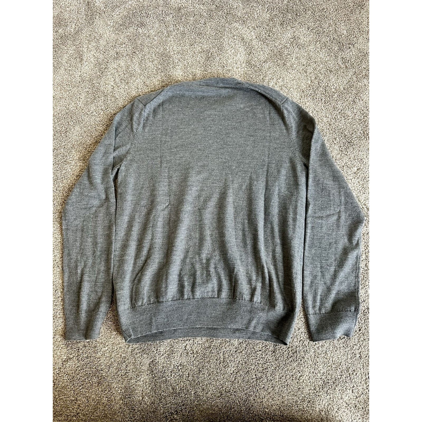 Express Express Sweater Mens XL Gray Long Sleeve V Neck Merino Wool Size US XL / EU 56 / 4 - 8 Thumbnail