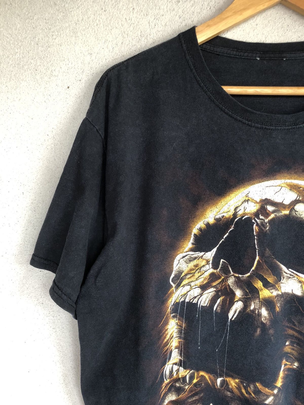 Affliction × Vintage Crazy Vintage Y2K Halloween Skull Tshirts Size US L / EU 52-54 / 3 - 6 Thumbnail
