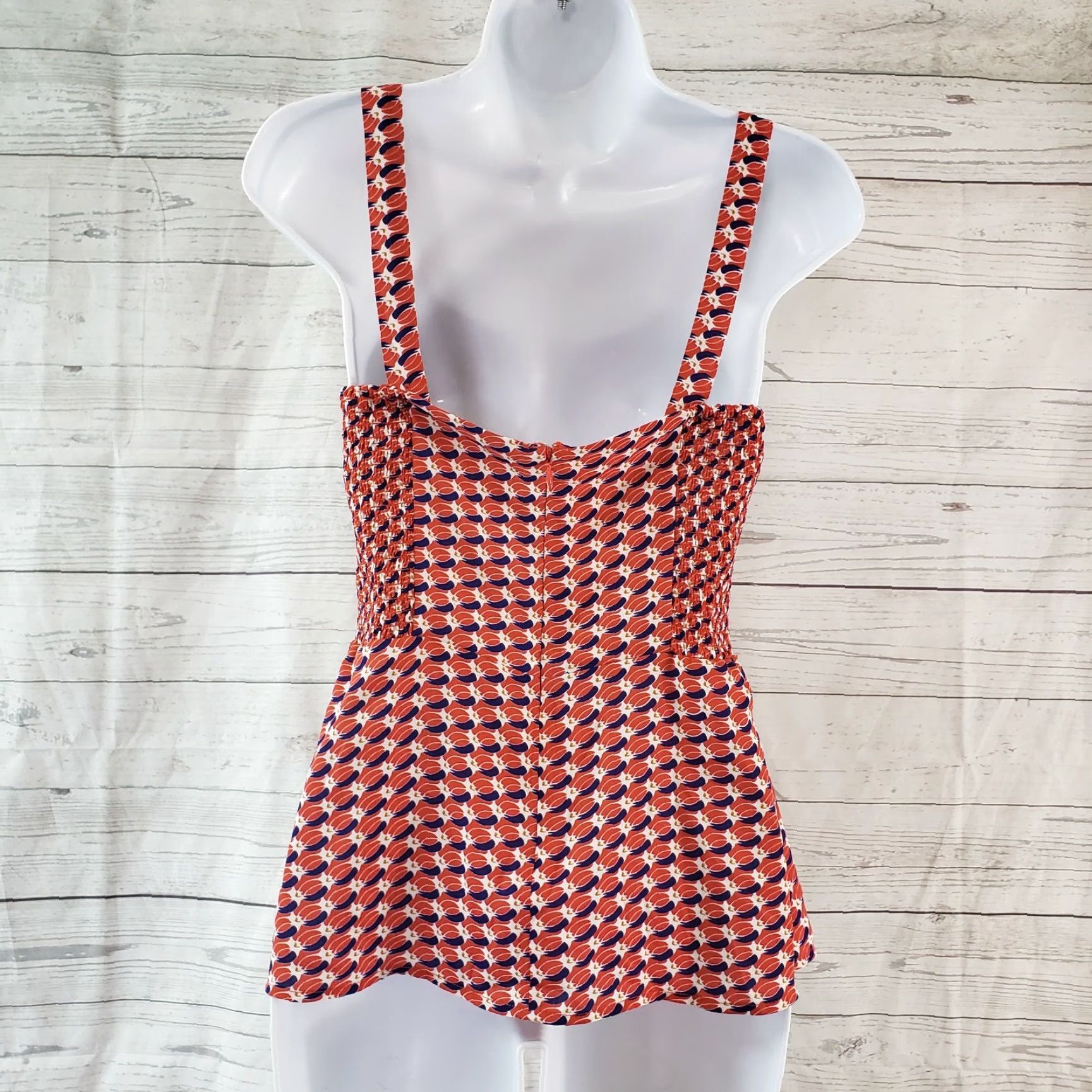 Vintage CAbi 778 Womens Tank Sleeveless Sz 6 Red Blue Dream Day Peplum Printed Geometric Size M / US 6-8 / IT 42-44 - 4 Thumbnail