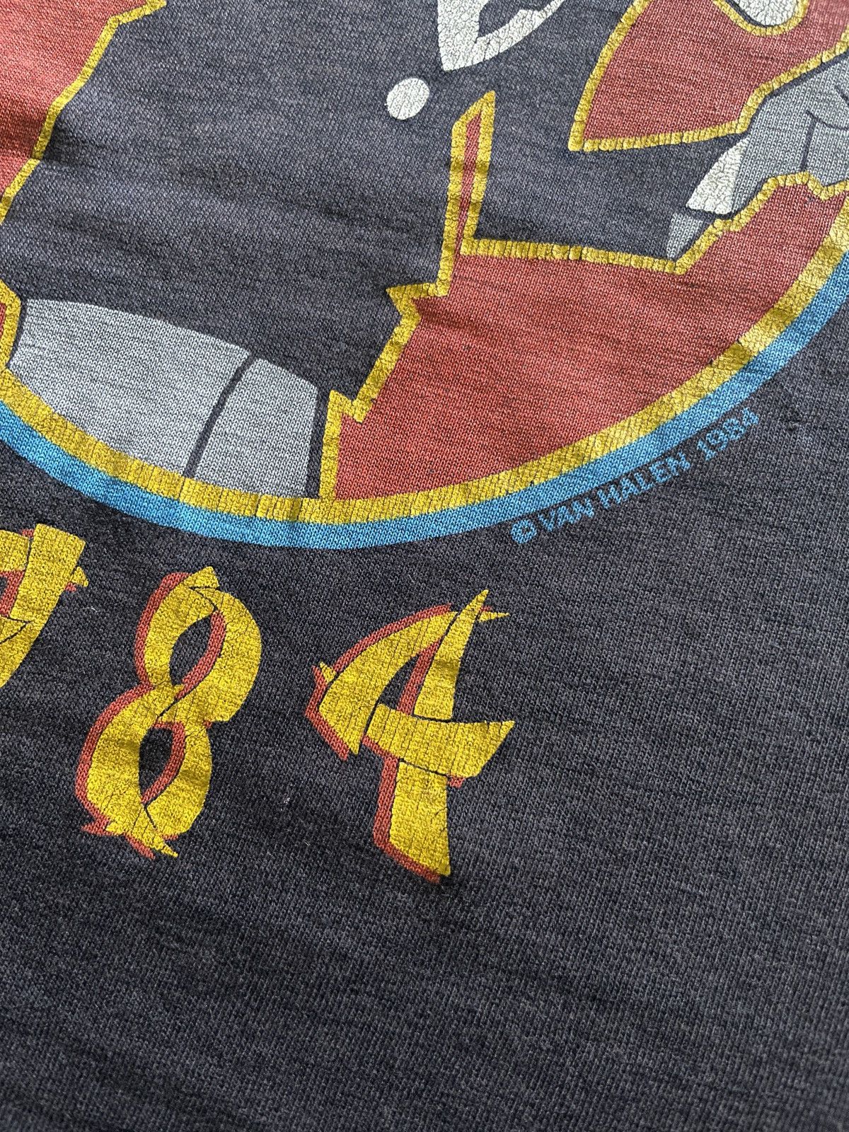 Band Tees × Vintage Vintage 80s Van Halen “TOUR OF THE WORLD” Band Tees Size US S / EU 44-46 / 1 - 7 Thumbnail