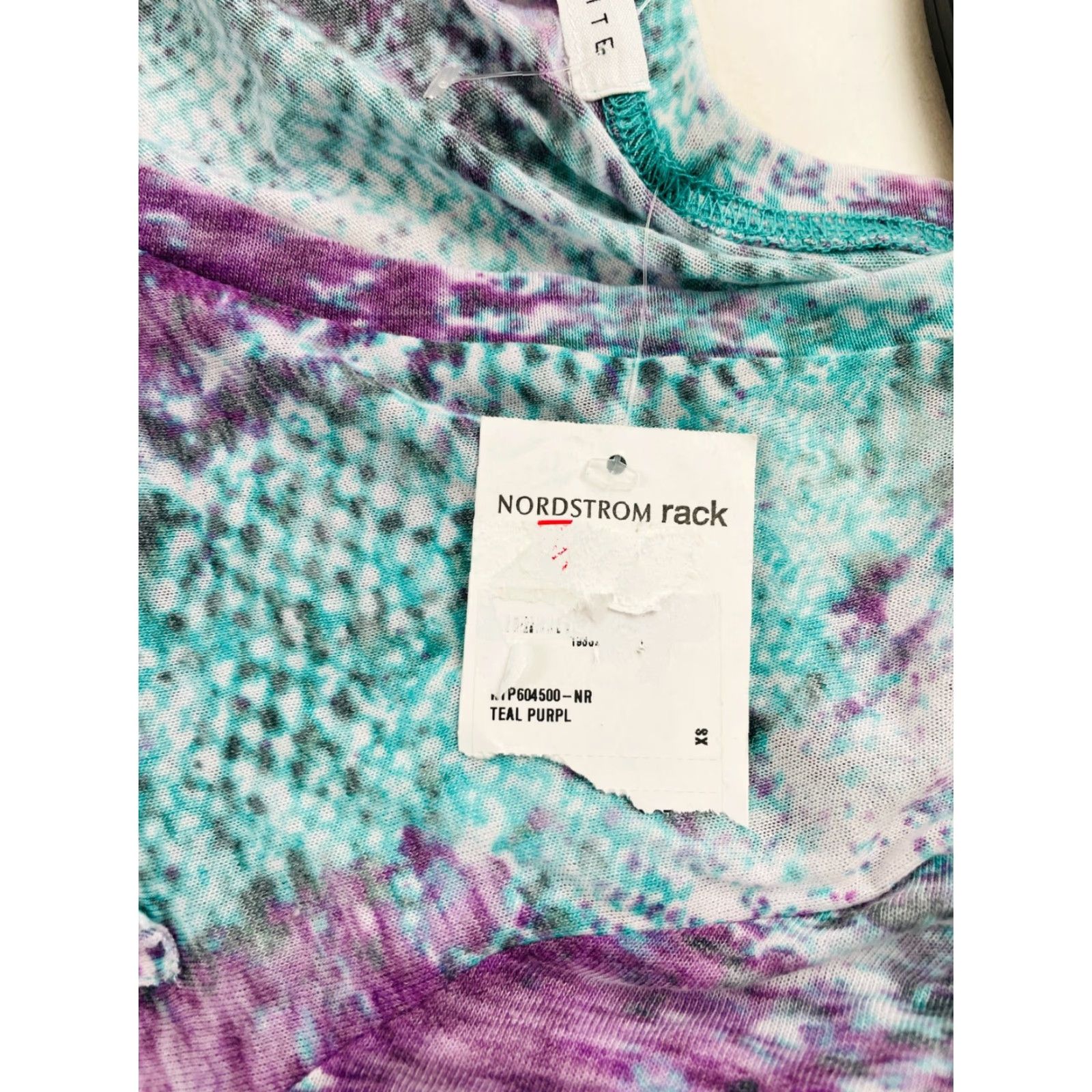 Vintage SOCIALITE T-Shirt Women XS Purple Blue Short Sleeve V-Neck NWT Distressed Modern Breathable casual Size XS / US 0-2 / IT 36-38 - 7 Thumbnail