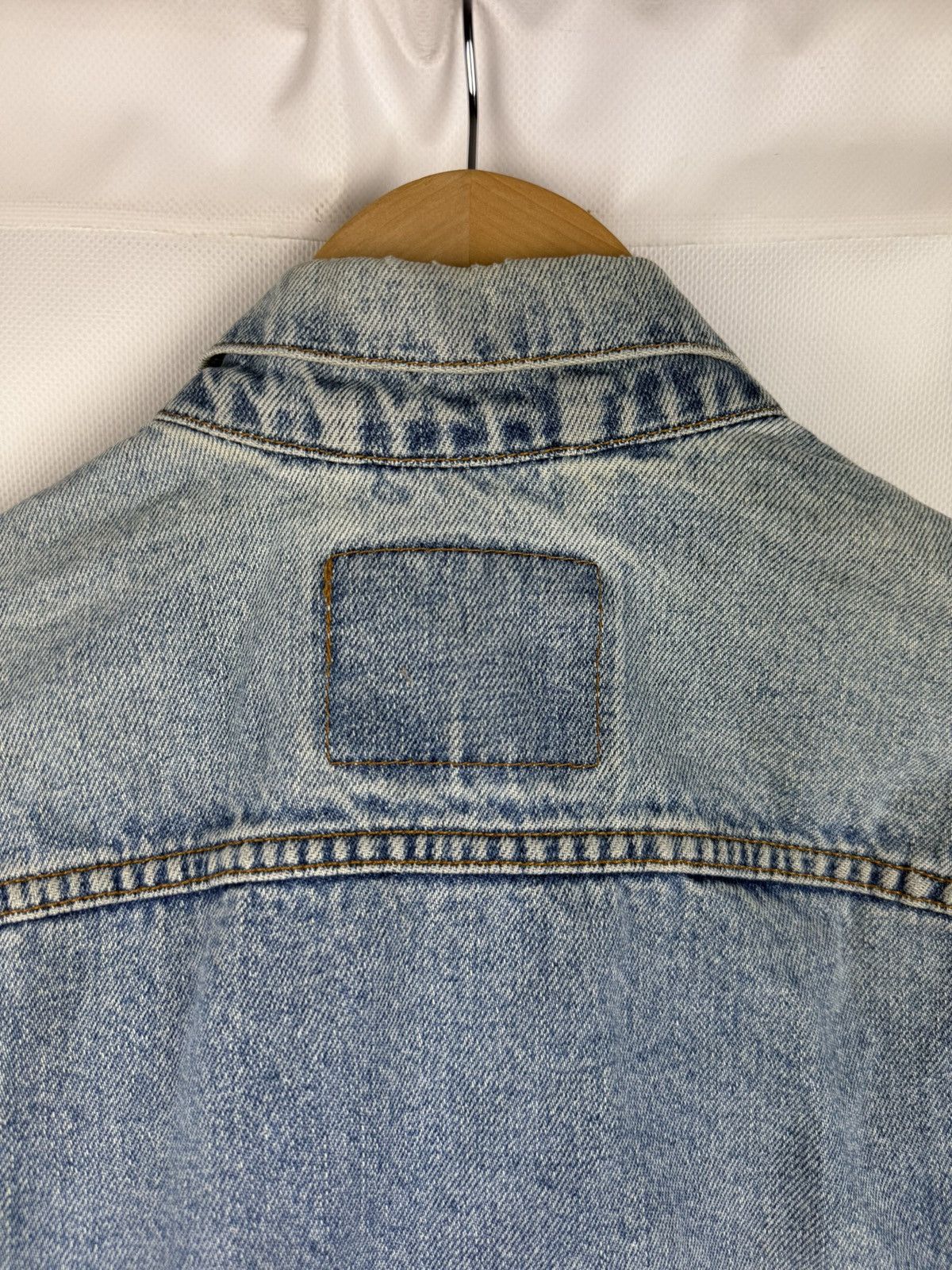 Levi's VTG 90s Levi’s Type 3 Light Blue Washed Denim Trucker Jacket Size US M / EU 48-50 / 2 - 20 Thumbnail
