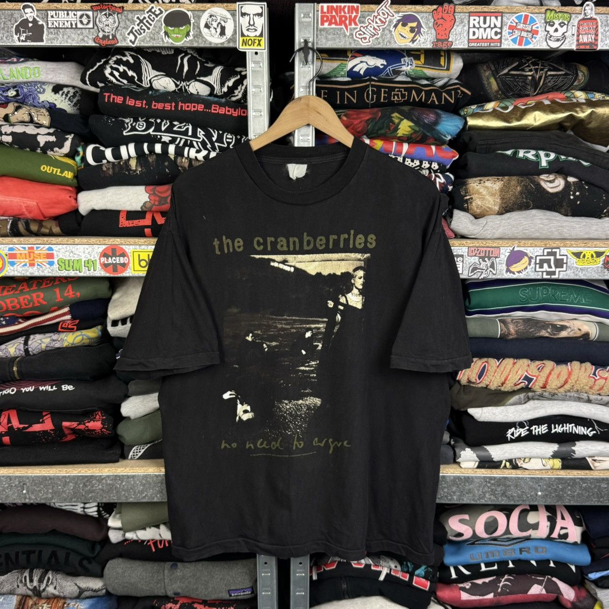 Band Tees VINTAGE THE CRANBERRIES 1995 NO NEED TO ARGUE TOUR T-SHIRT Size US L / EU 52-54 / 3 - 1 Thumbnail