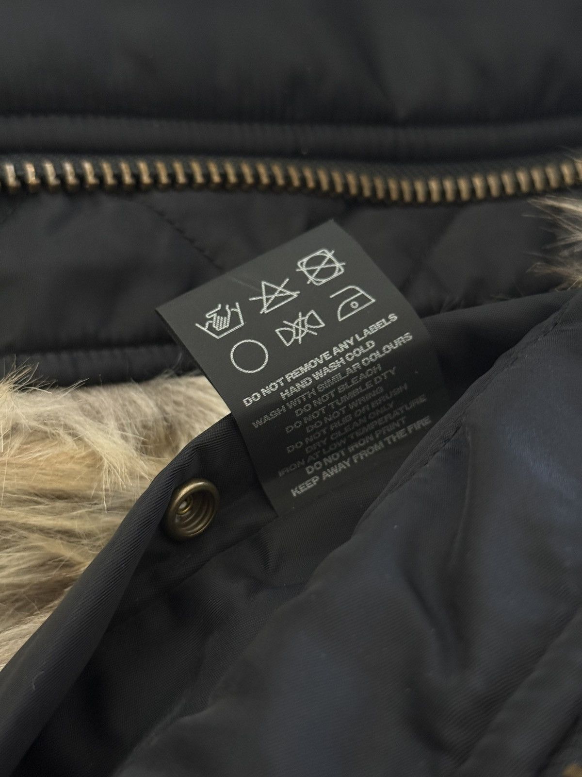 PROJECT G/R PROTOCOL INDEX REVERSIBLE FUR JACKET Size US L / EU 52-54 / 3 - 9 Thumbnail