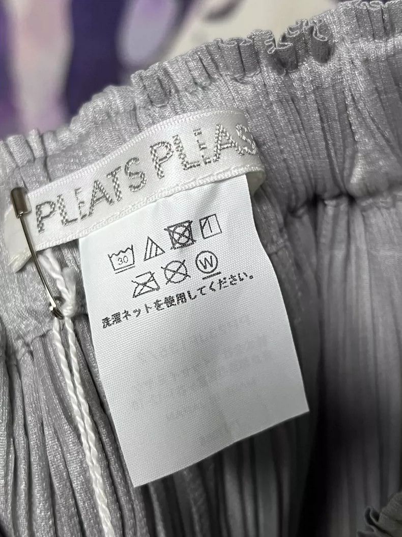 Issey Miyake Issey Miyake size:2 Grey pleated trousers Size 23" - 4 Thumbnail