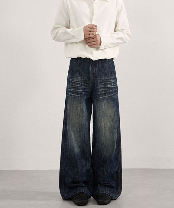 Japanese Brand American-style baggy straight-leg jeans for men Size US 32 / EU 48 - 1 Thumbnail