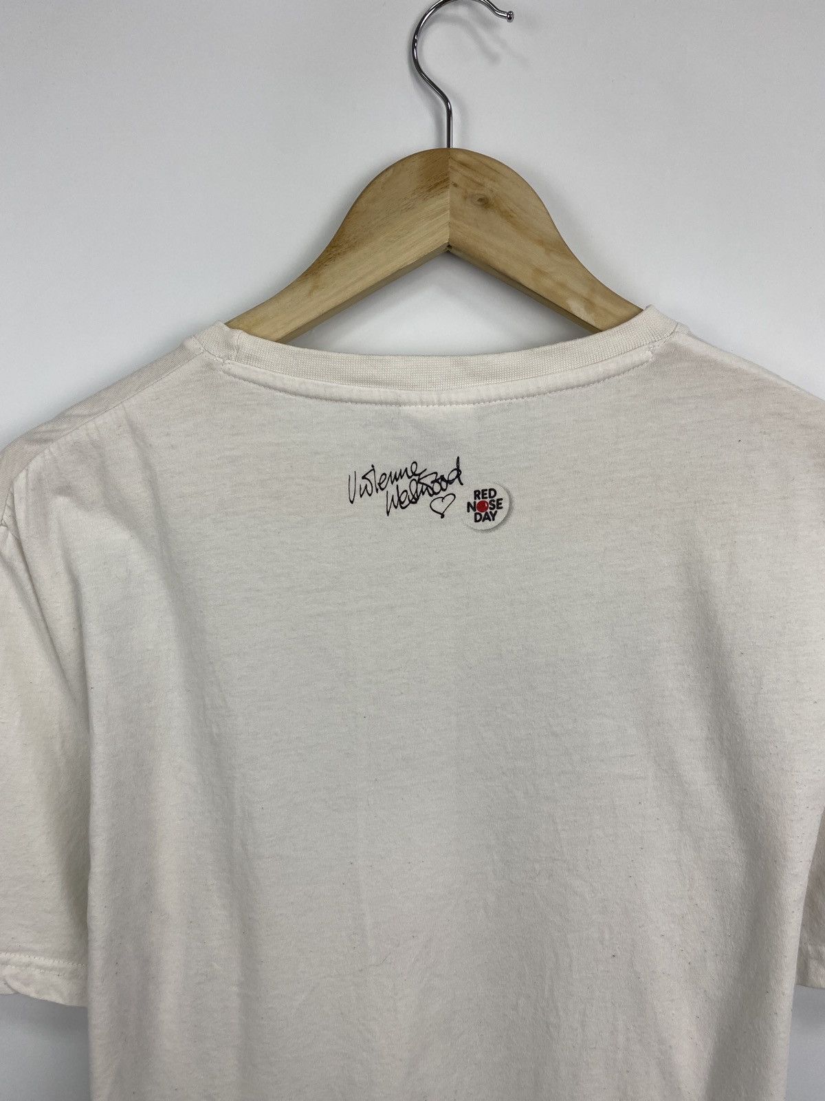 Vivienne Westwood Vivienne Westwood Comic Relief Red Nose Day T-Shirt Rare Y2K Size US M / EU 48-50 / 2 - 7 Thumbnail