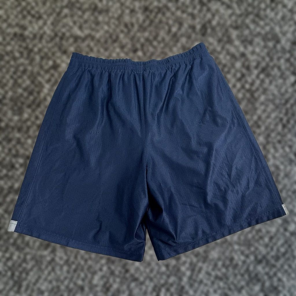 Nike VINTAGE Nike Basketball Shorts Blue Men XL Active Athletic Gym Training Size US 36 / EU 52 - 1 Thumbnail