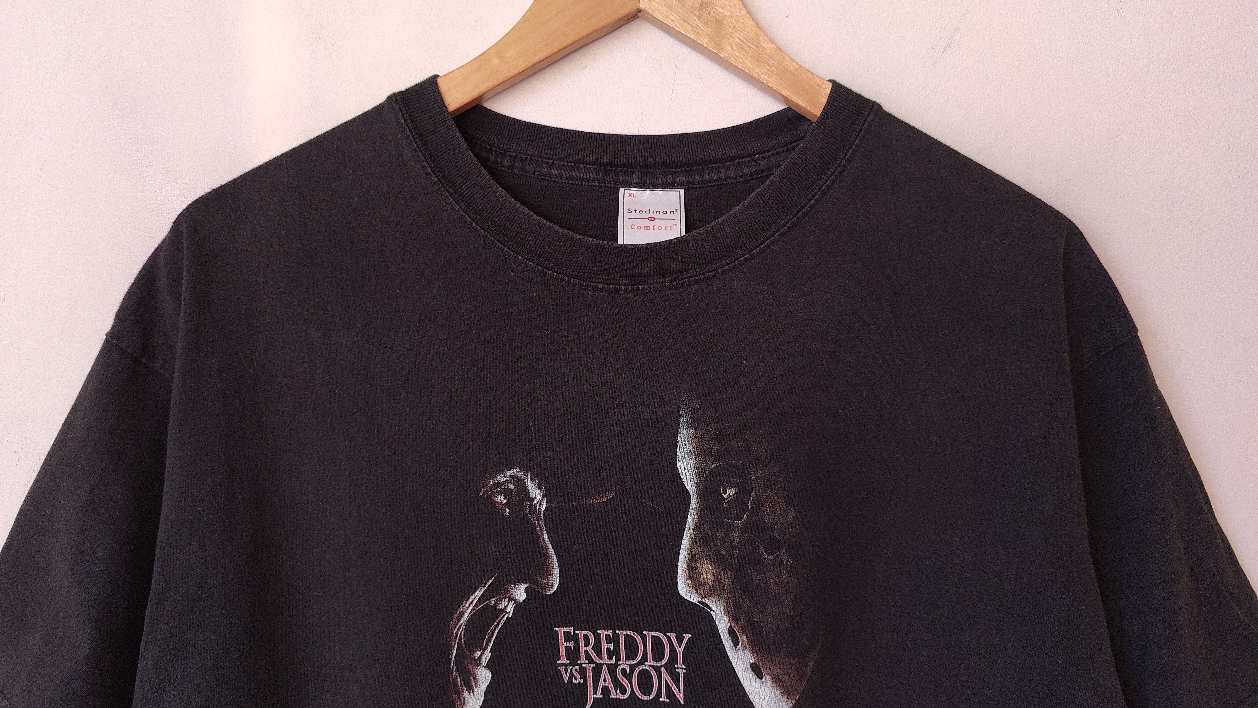 Vintage Freddy vs Jason 2004 Vintage Horror Movie Halloween Tshirt Size US XL / EU 56 / 4 - 3 Thumbnail
