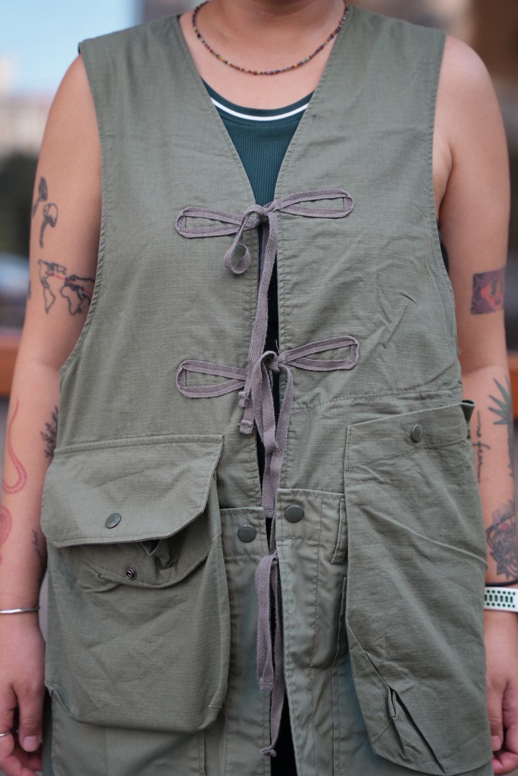 Engineered Garments Engineered Garments Multi pocket Vest/Dress Size L / US 10 / IT 46 - 5 Thumbnail