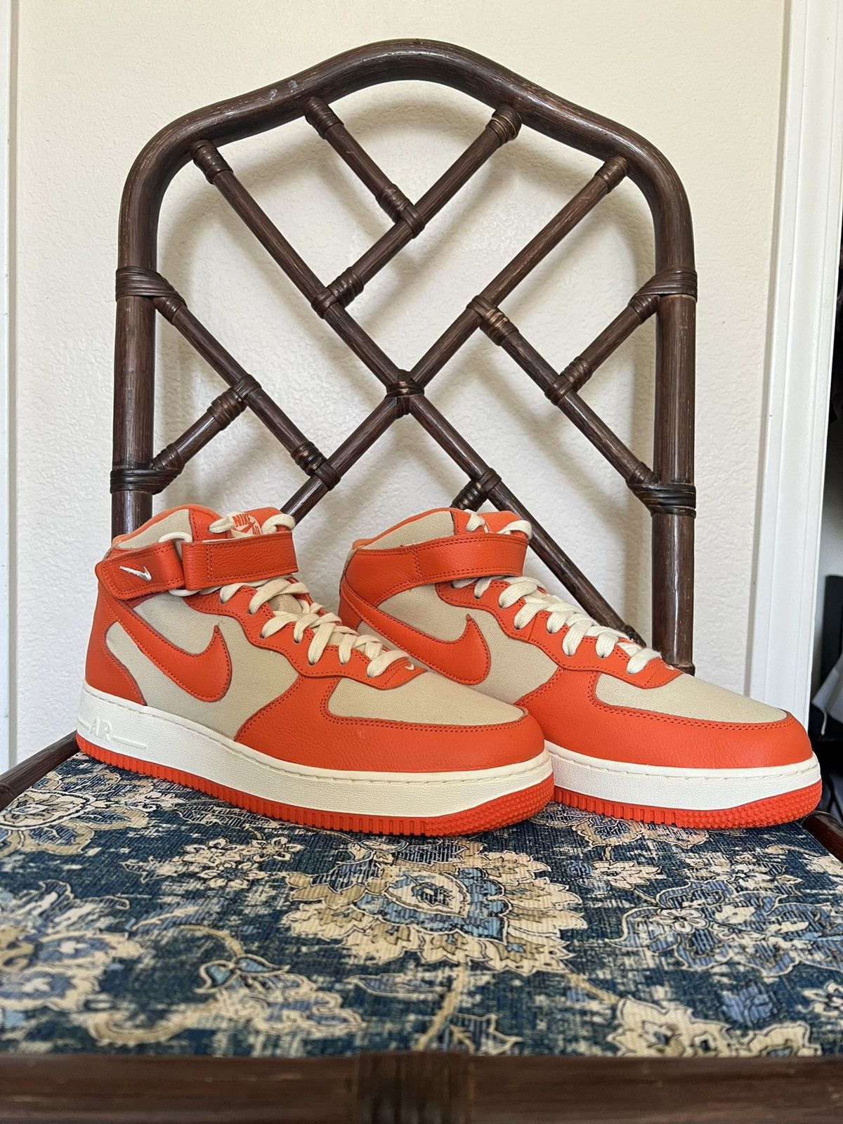 Nike Nike Air Force 1 '07 LX Mid Safety Orange M10.5 NEW (No Box) Size US 10.5 / EU 43-44 - 1 Thumbnail